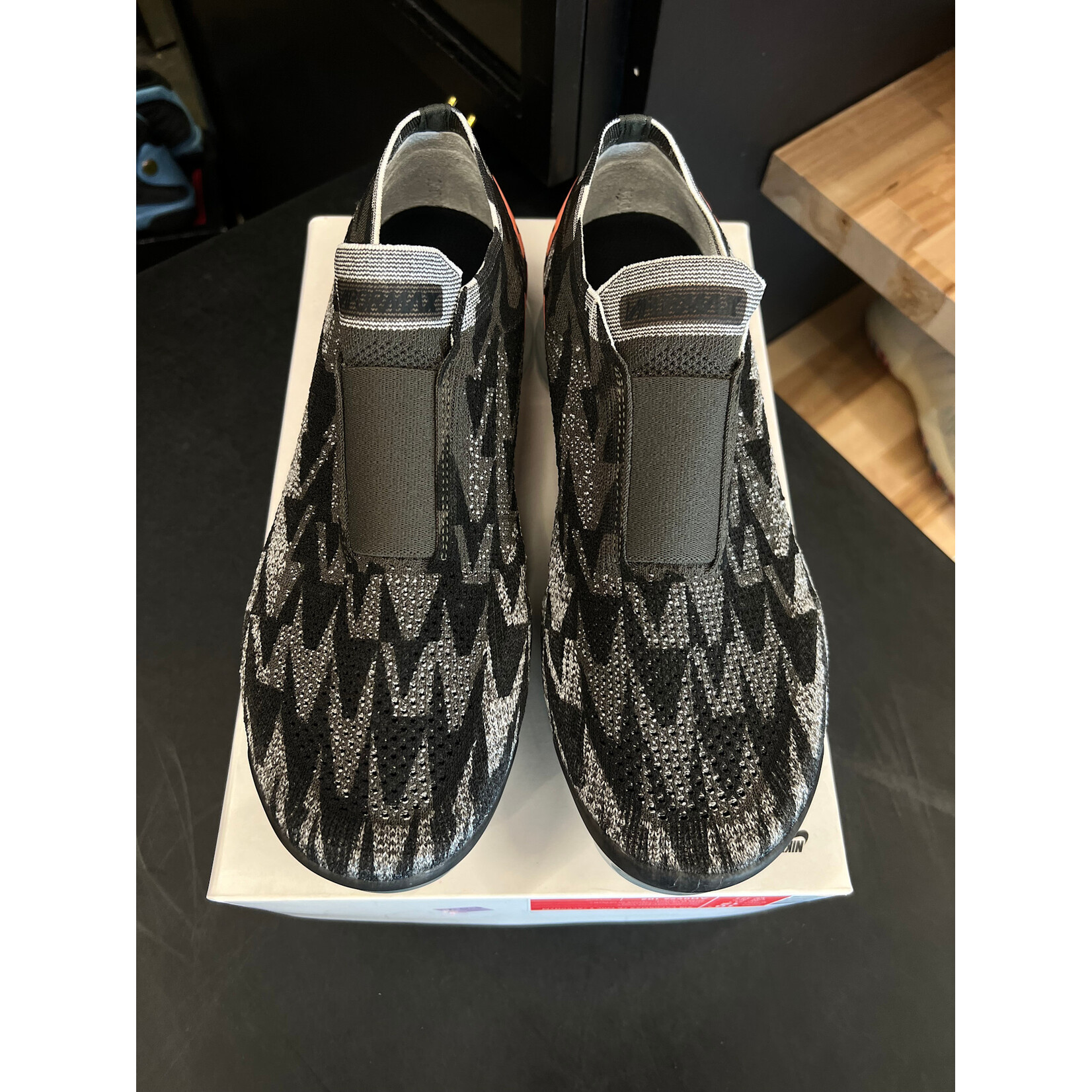 Nike Nike Air VaporMax Moc 2 Acronym Sail Size 10.5, PREOWNED