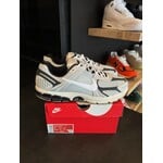 Nike Nike Zoom Vomero 5 Supersonic Light Bone Black Size 11, PREOWNED*