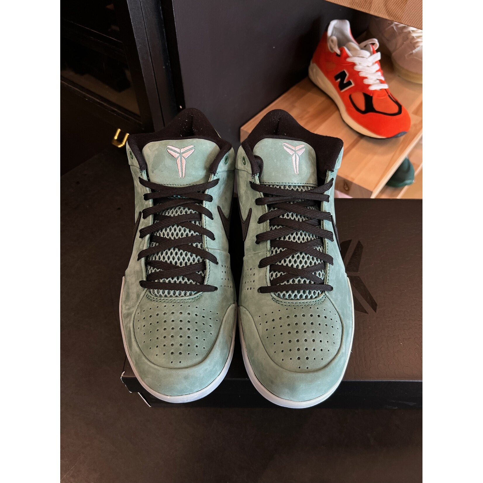 Nike Nike Kobe 4 Protro Girl Dad Size 11, PREOWNED*
