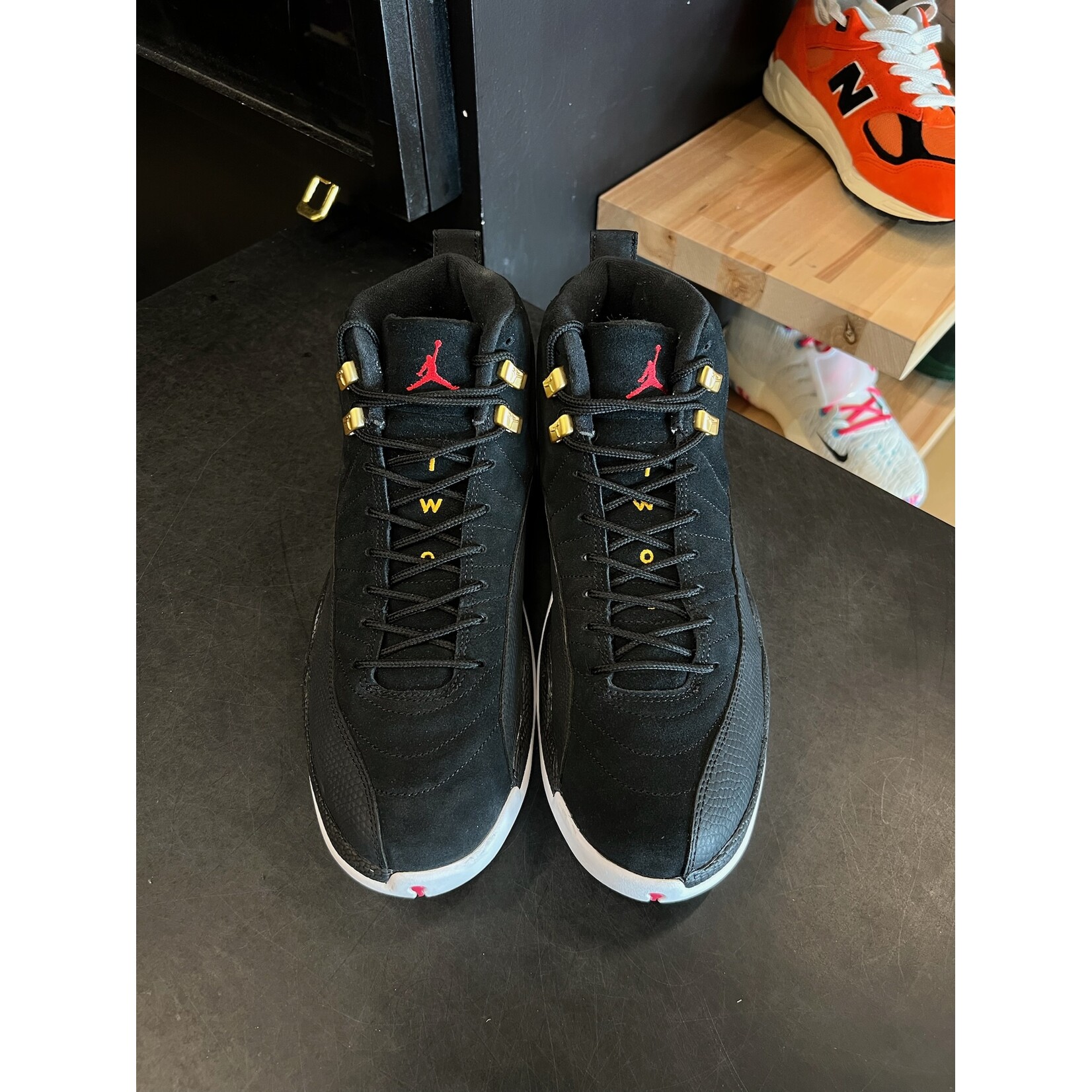 Jordan Jordan 12 Retro Reverse Taxi Size 11.5, PREOWNED*