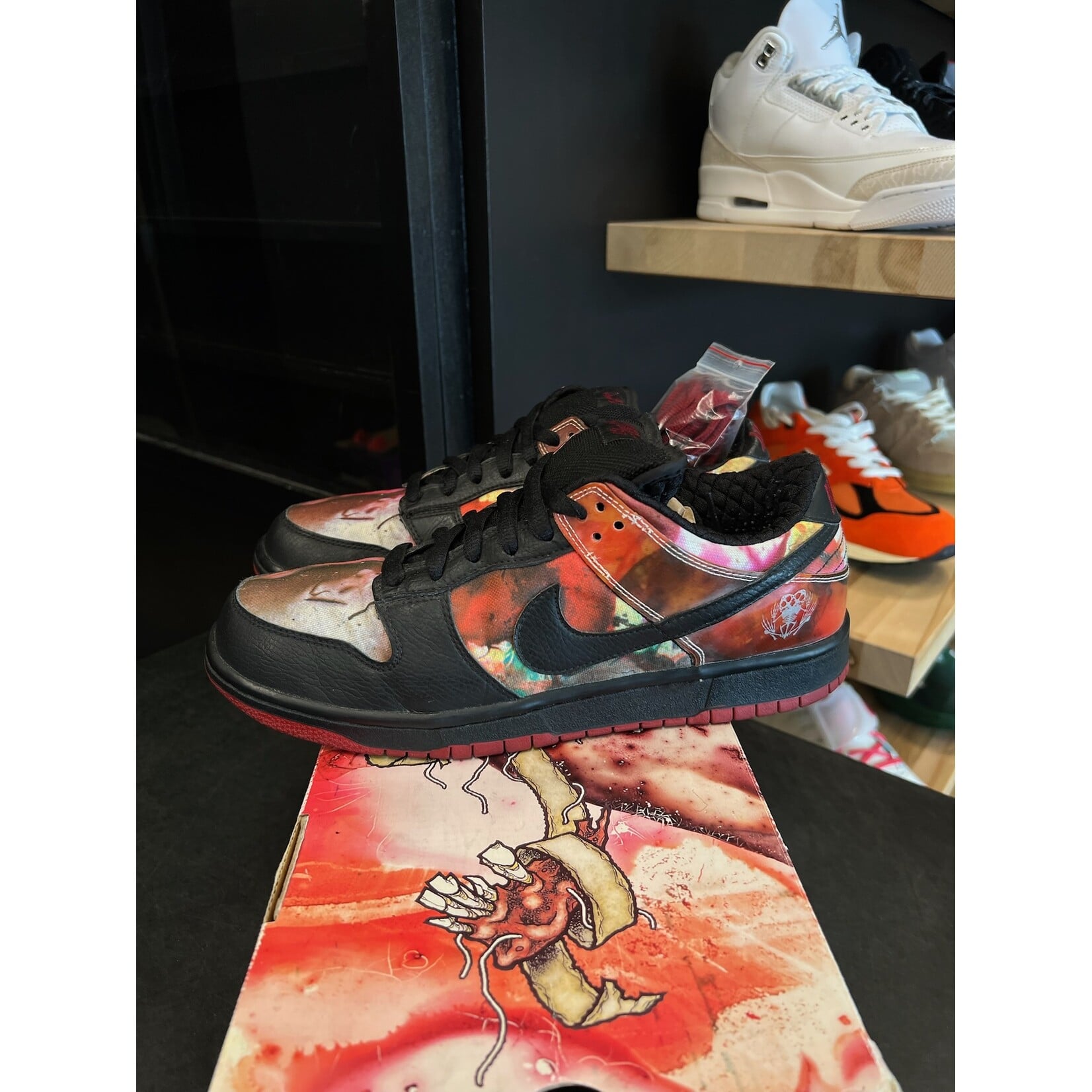 Nike Nike SB Dunk Low Pushead 1 Size 10, PREOWNED*