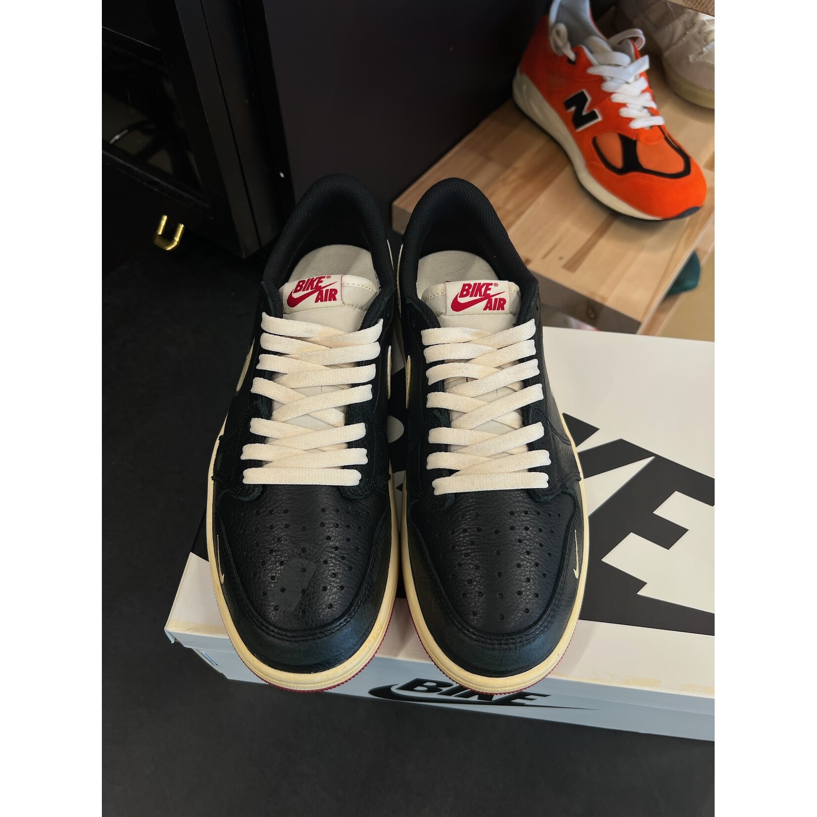 Jordan Jordan 1 Retro Low OG Nigel Sylvester Better With Time Size 9.5, PREOWNED*
