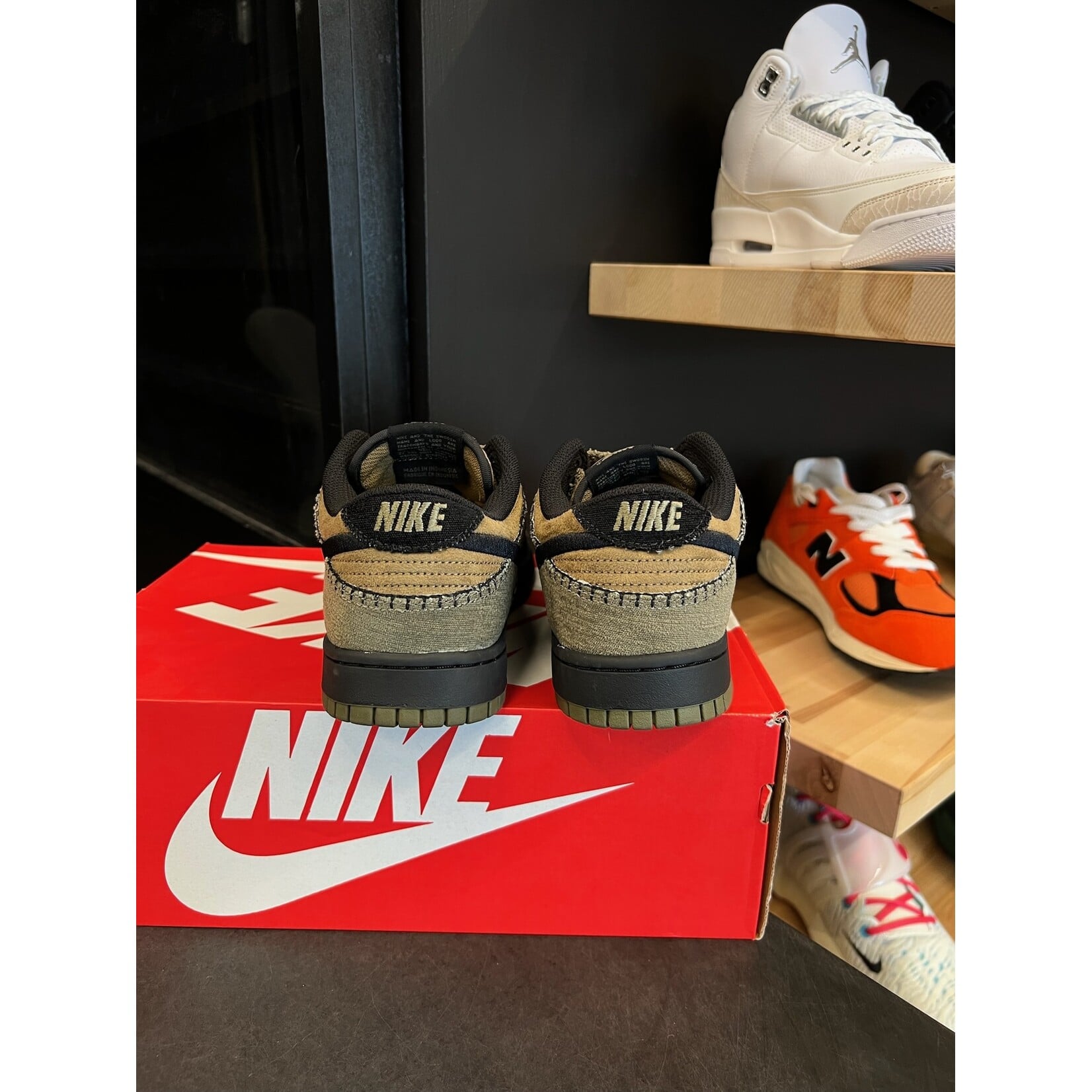 Nike Nike Dunk Low Retro Camo Olive Size 9.5, PREOWNED*