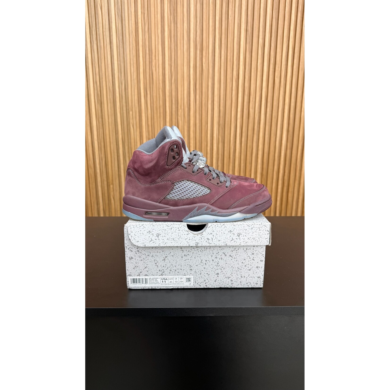 Jordan Jordan 5 Retro Burgundy (2023) Size 11, PREOWNED*