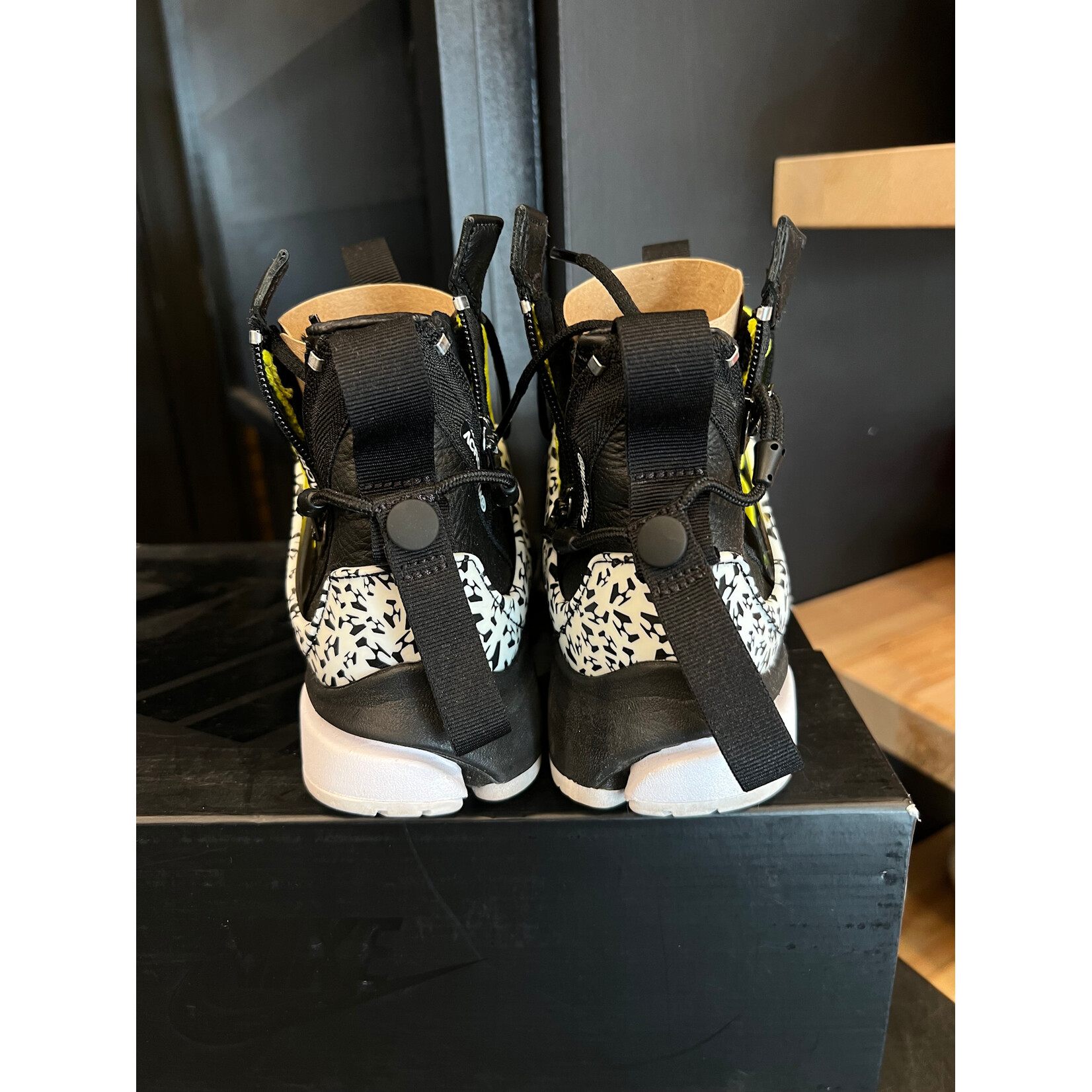 Nike Nike Air Presto Mid Acronym Dynamic Yellow Size 4, PREOWNED*