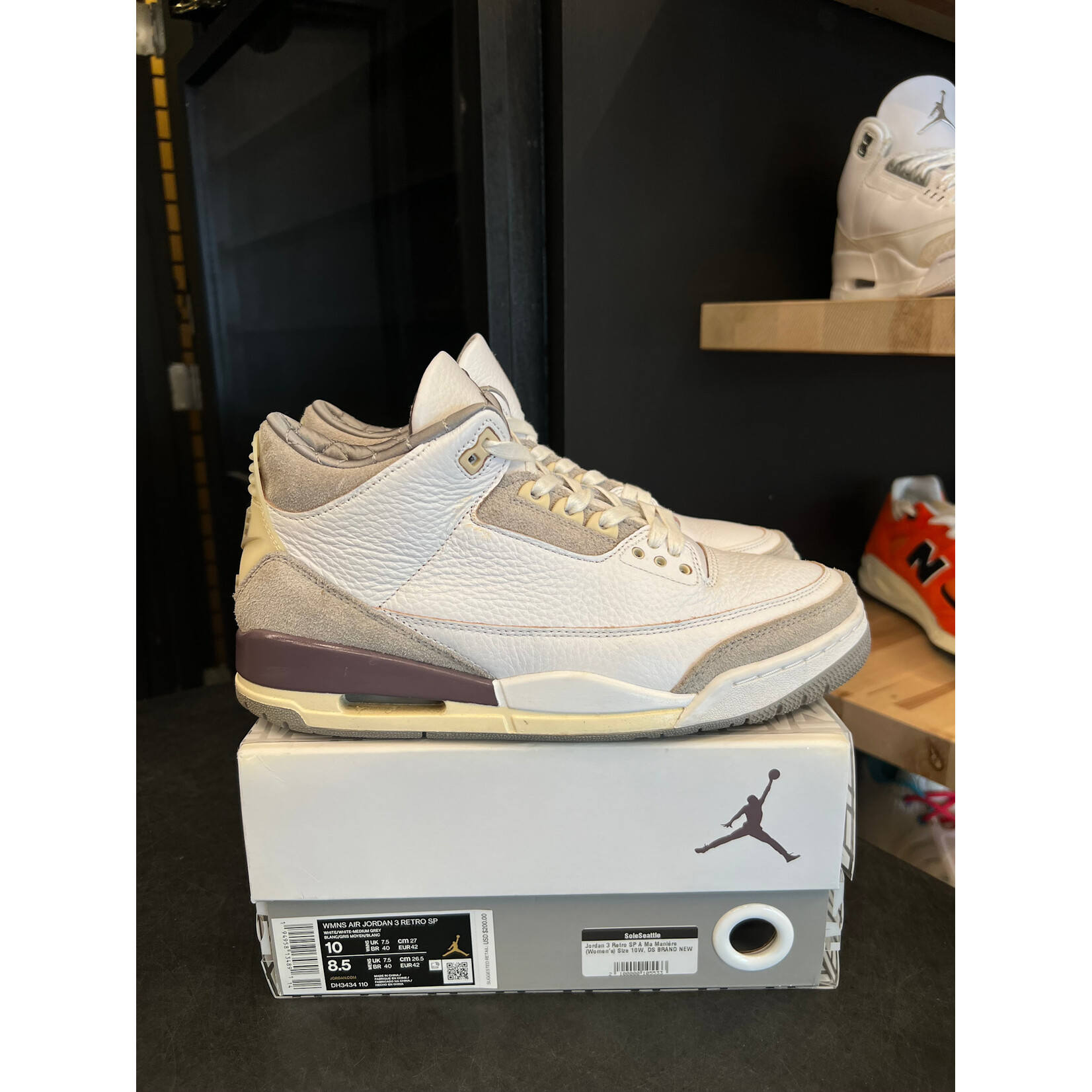 Jordan Jordan 3 Retro SP A Ma Maniére (Women's) Size 10W, PREOWNED*