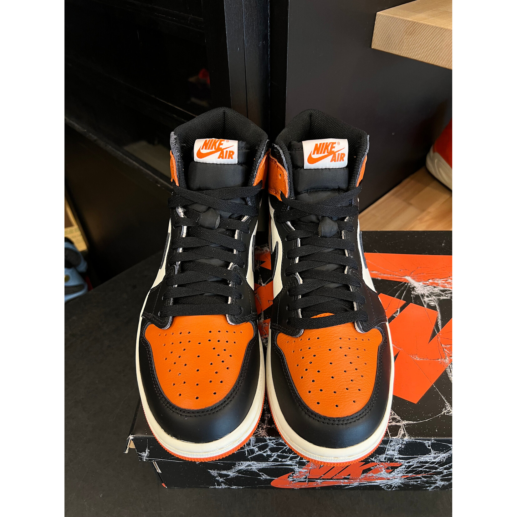 Jordan Jordan 1 Retro High OG Shattered Backboard (2025) Size 9, PREOWNED*