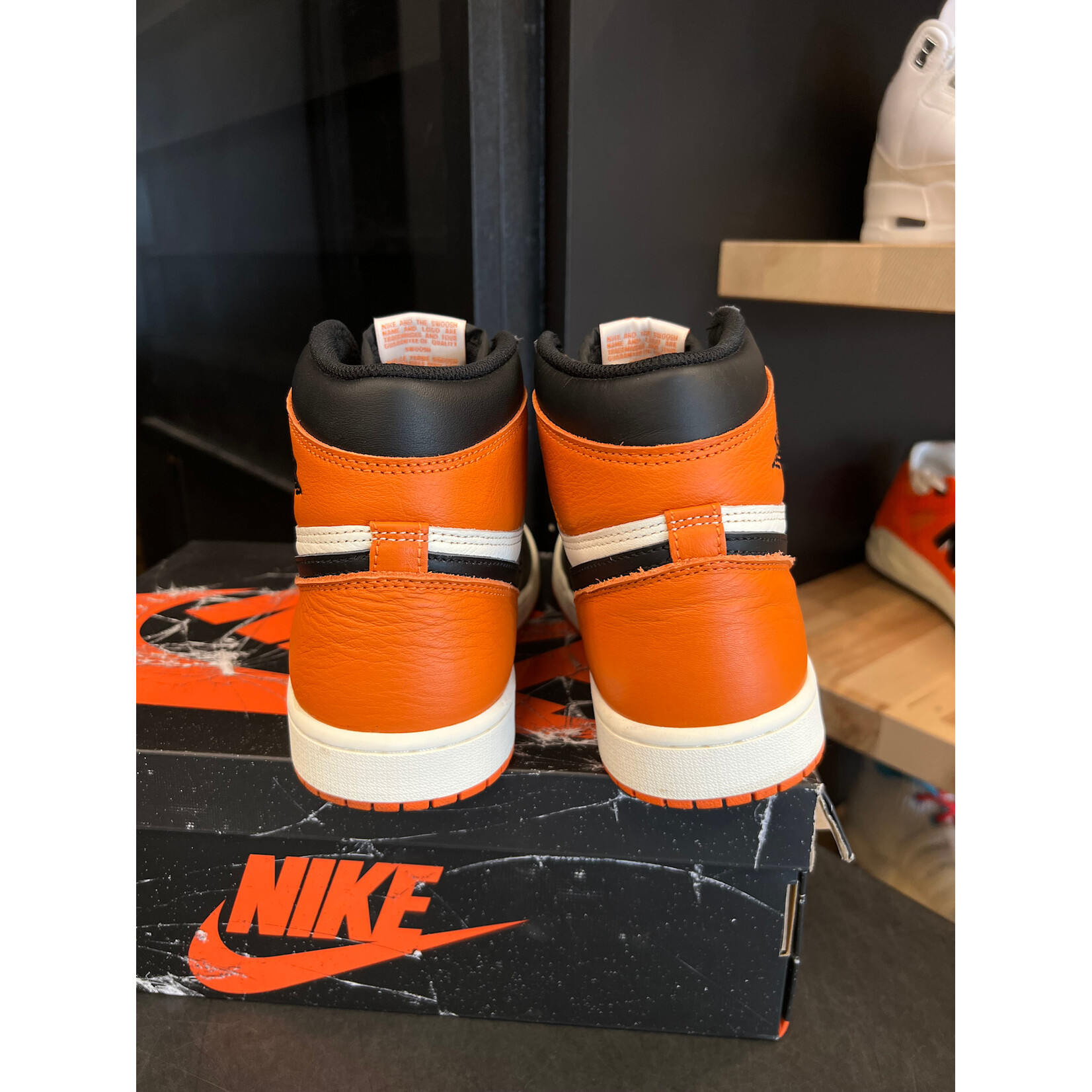 Jordan Jordan 1 Retro High OG Shattered Backboard (2025) Size 9, PREOWNED*