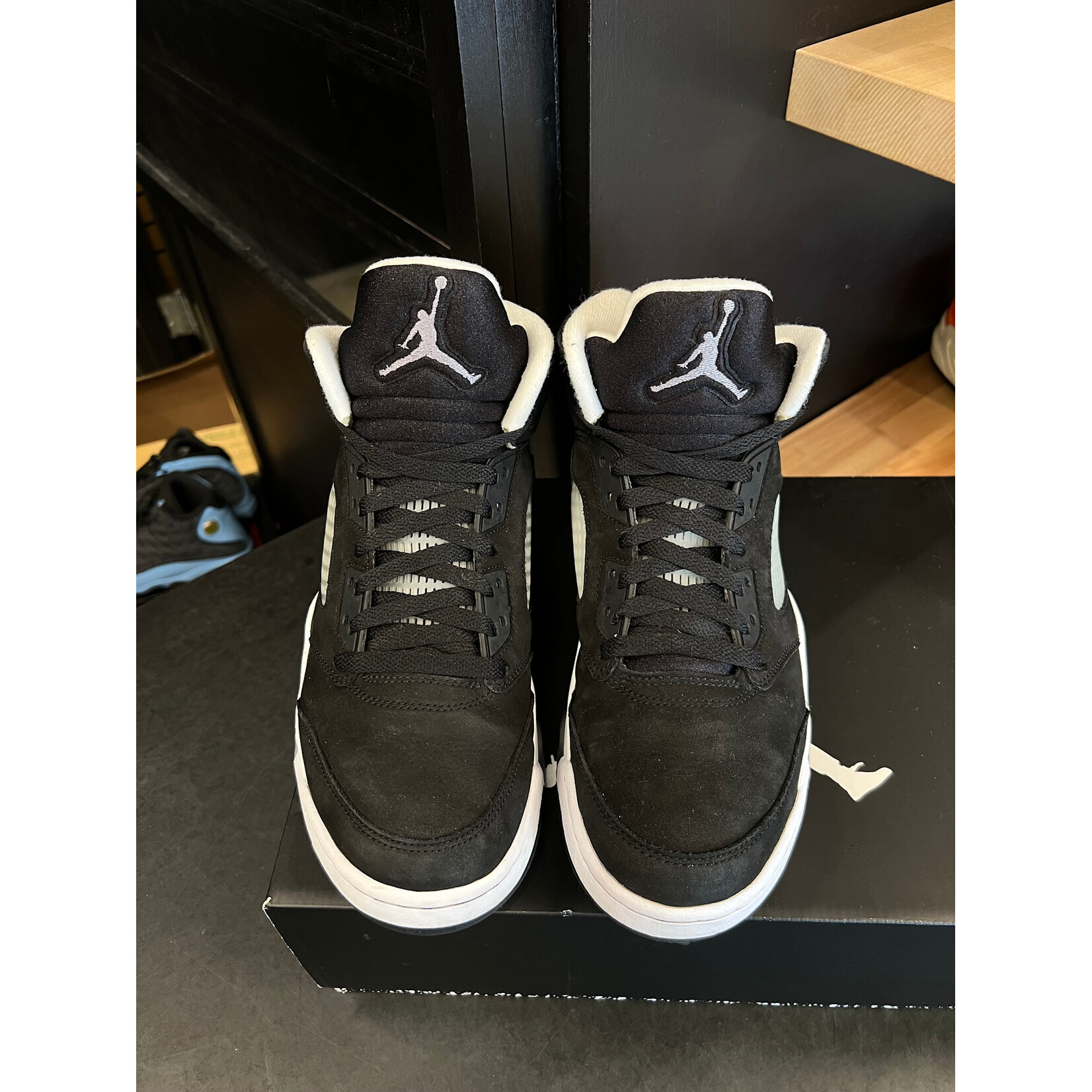 Jordan Jordan 5 Retro Moonlight (2021) Size 9, PREOWNED*