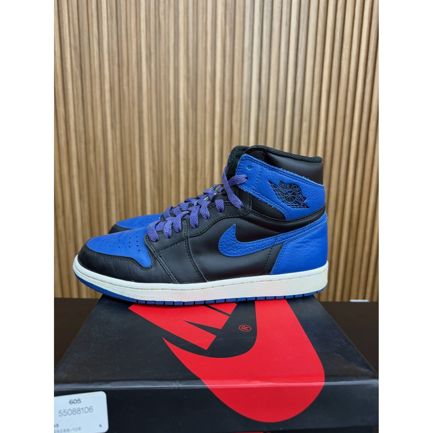 Jordan Jordan 1 Retro Royal (2017) Size 9.5, PREOWNED CUSTOM