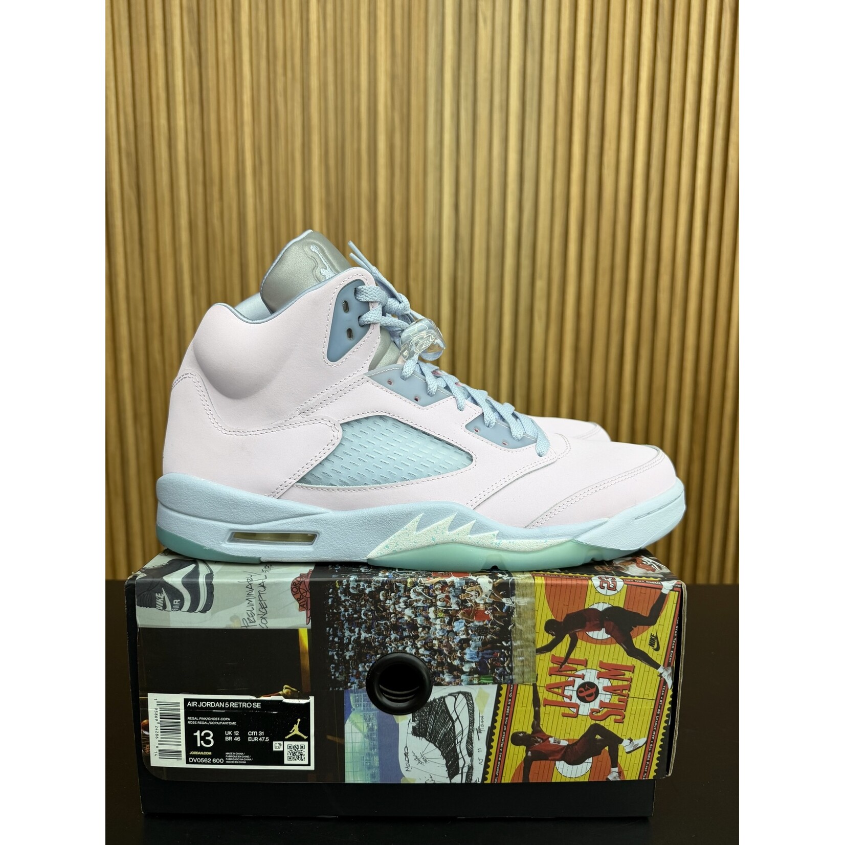 Jordan Jordan 5 Retro Easter (2022) Size 13, PREOWNED