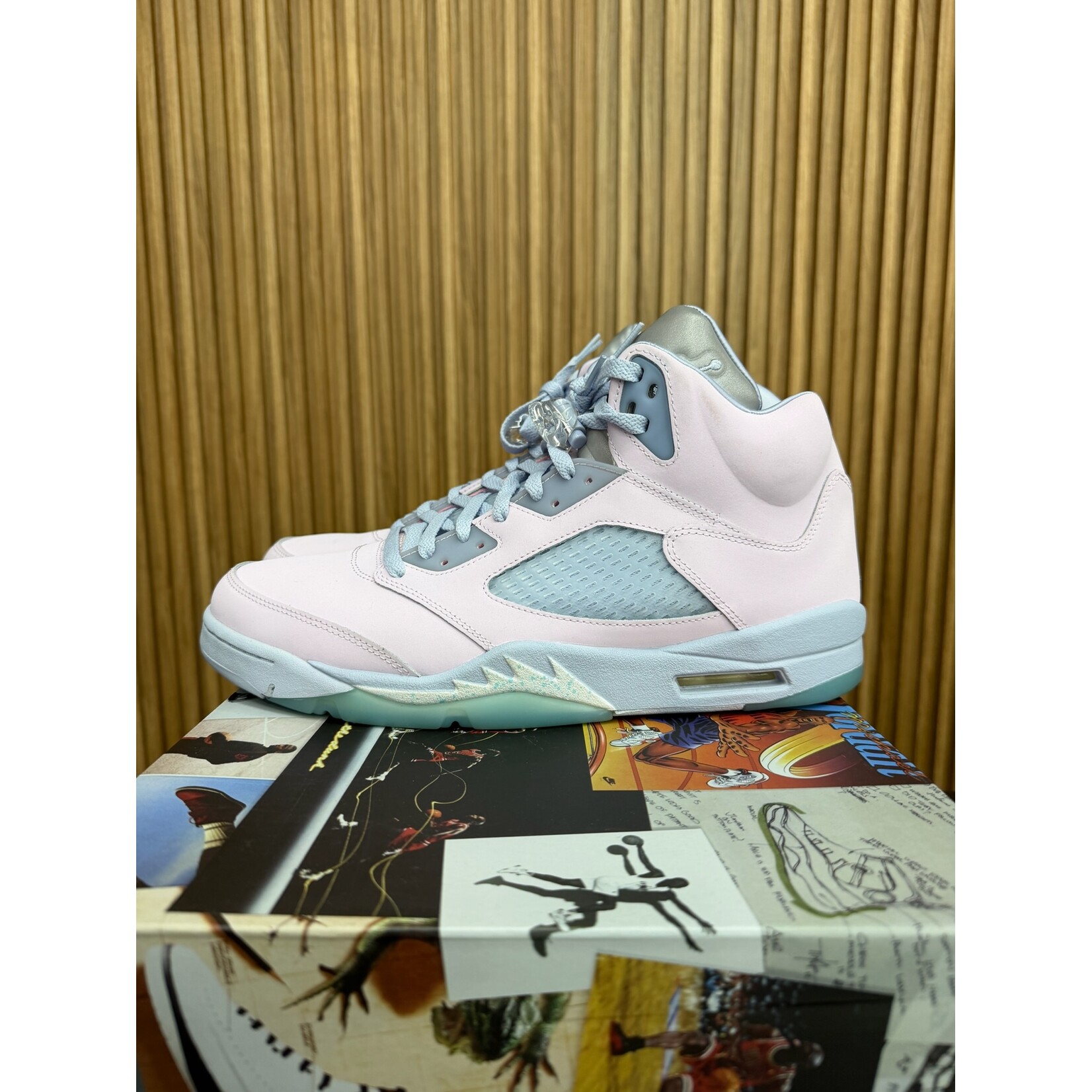 Jordan Jordan 5 Retro Easter (2022) Size 13, PREOWNED