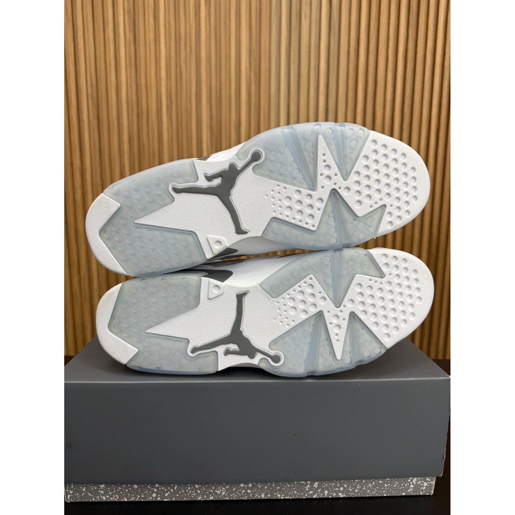 Jordan Jordan 6 Retro Cool Grey Size 12, PREOWNED TRIED ON