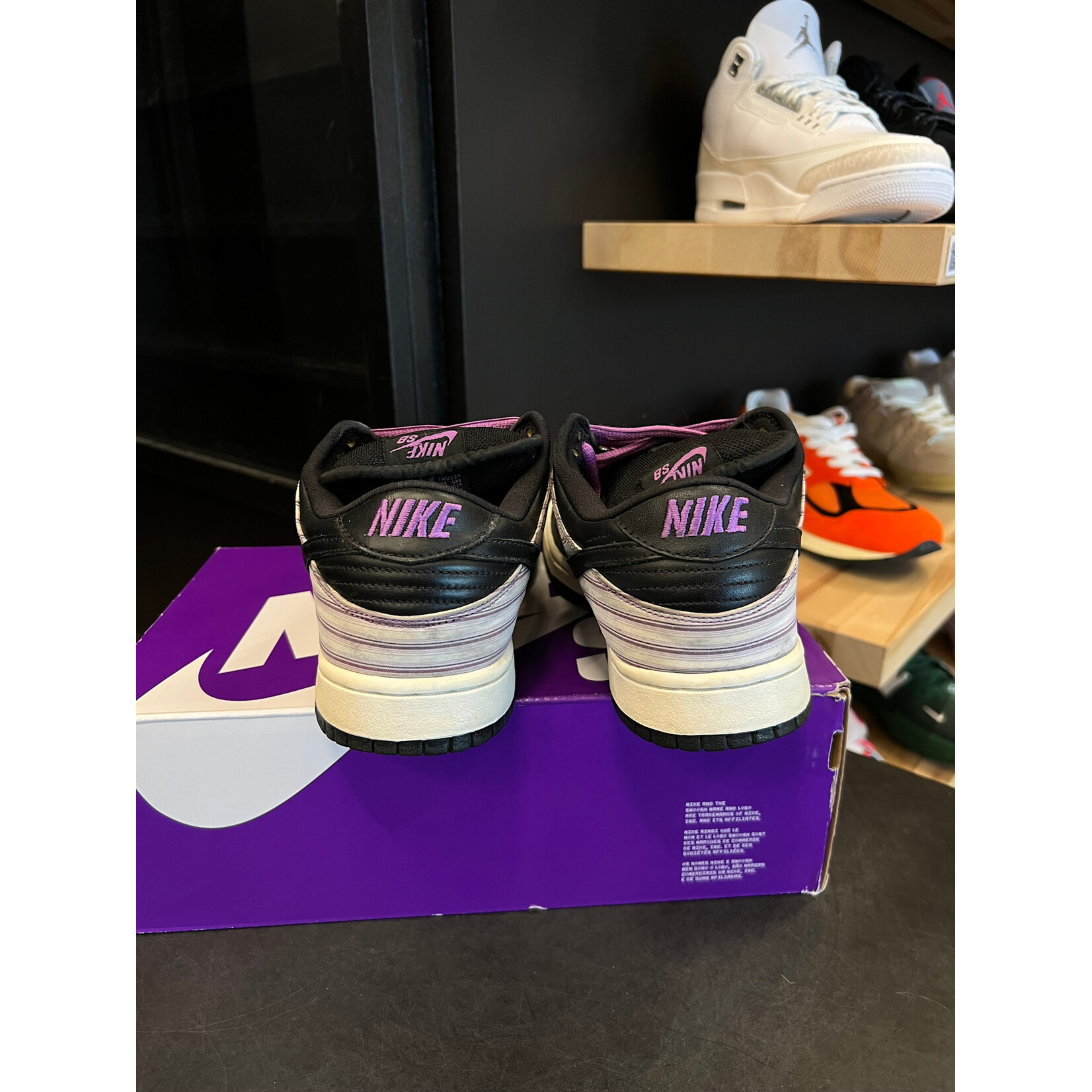 Nike Nike SB Dunk Low Avenger Purple Size 9, PREOWNED