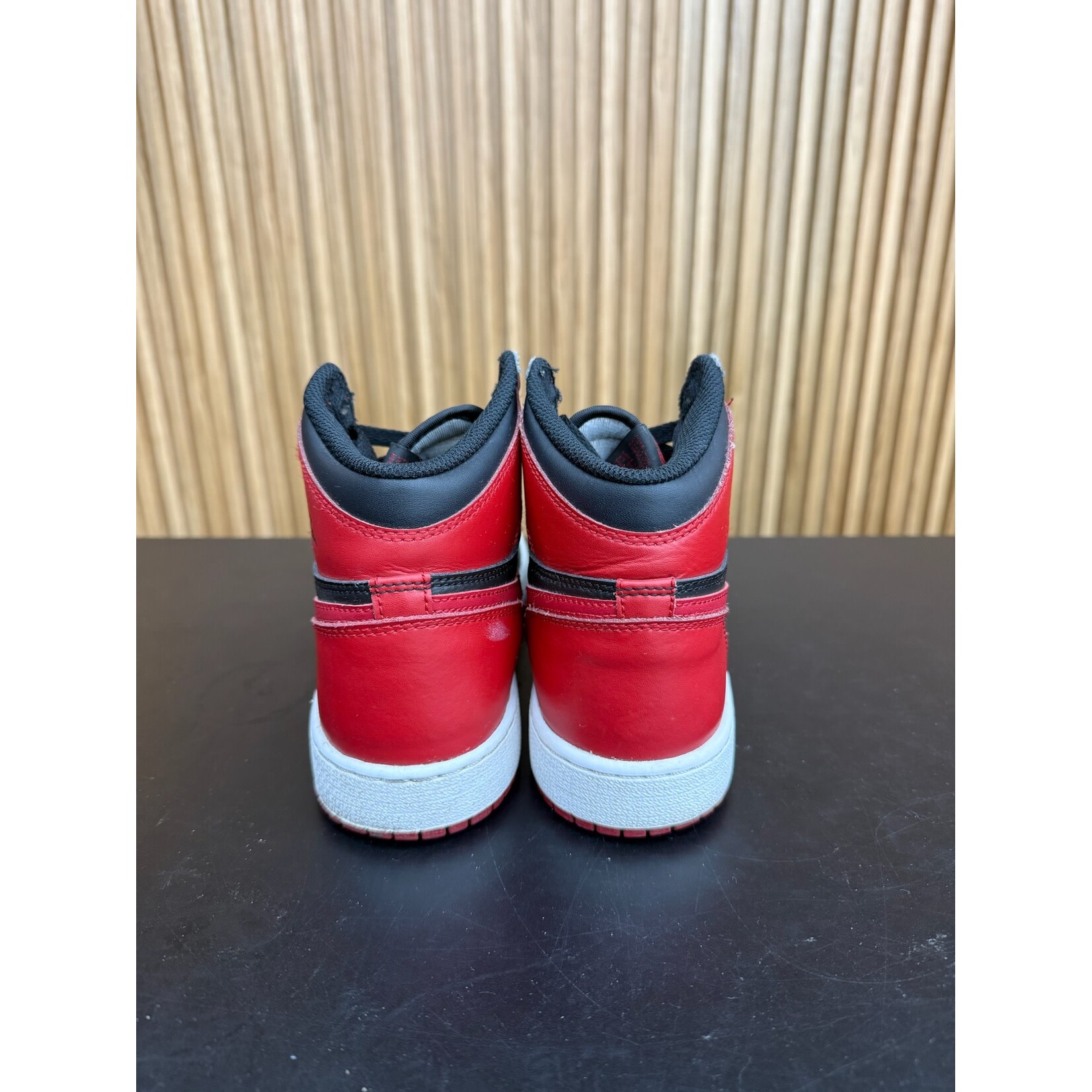 Jordan Jordan 1 Retro Bred Banned (2016) (GS) Size 6Y, PREOWNED NO BOX