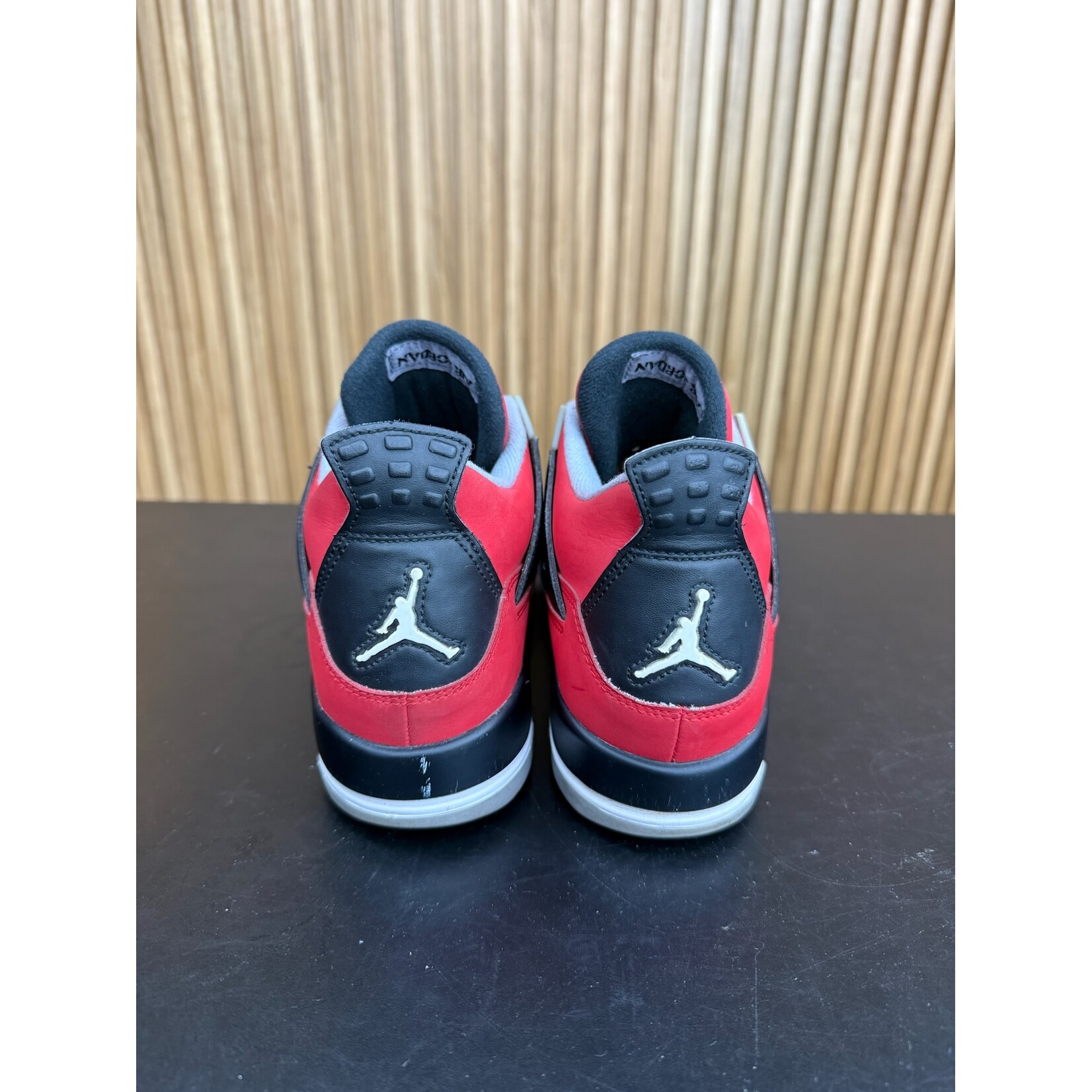 Jordan Jordan 4 Retro Toro Bravo (GS) Size 7Y, PREOWNED NO BOX NO INSOLES