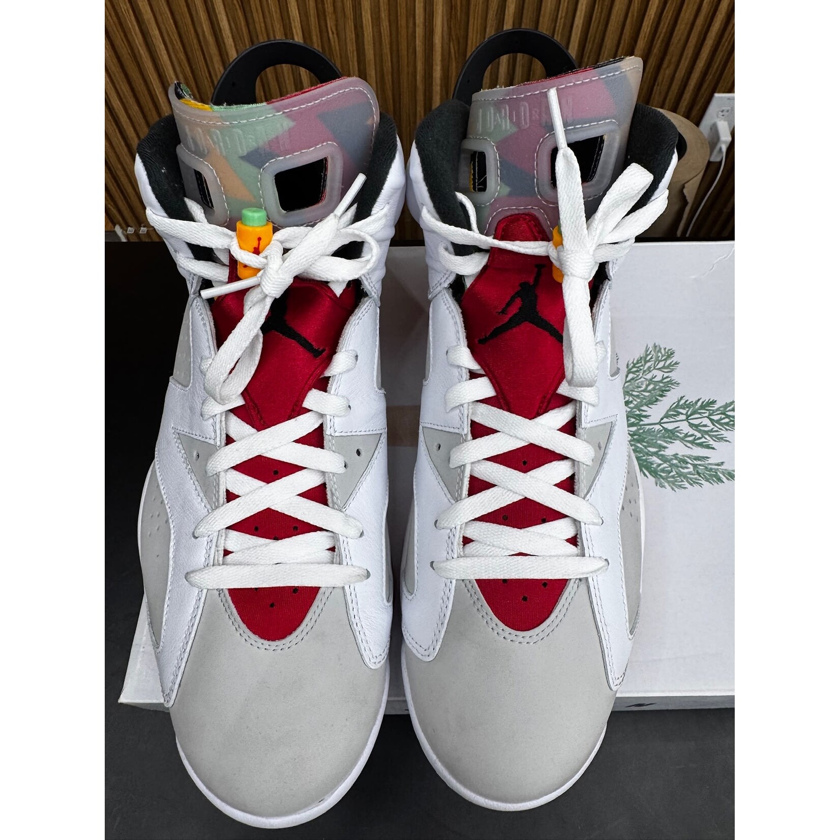 Jordan Jordan 6 Retro Hare Size 12, PREOWNED*