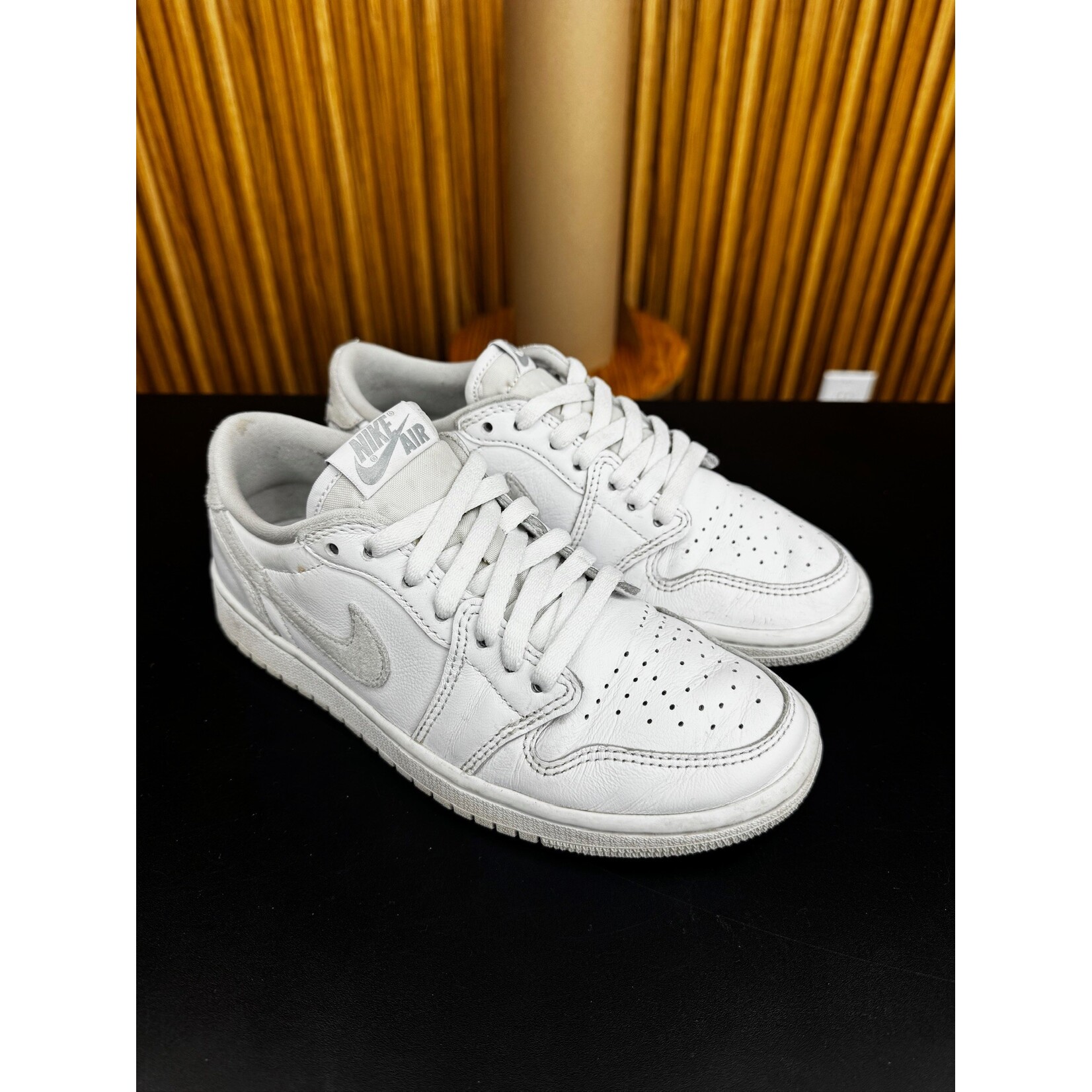 Jordan Jordan 1 Low OG Neutral Grey (2021) (Women's) Size 6.5W, PREOWNED NO BOX