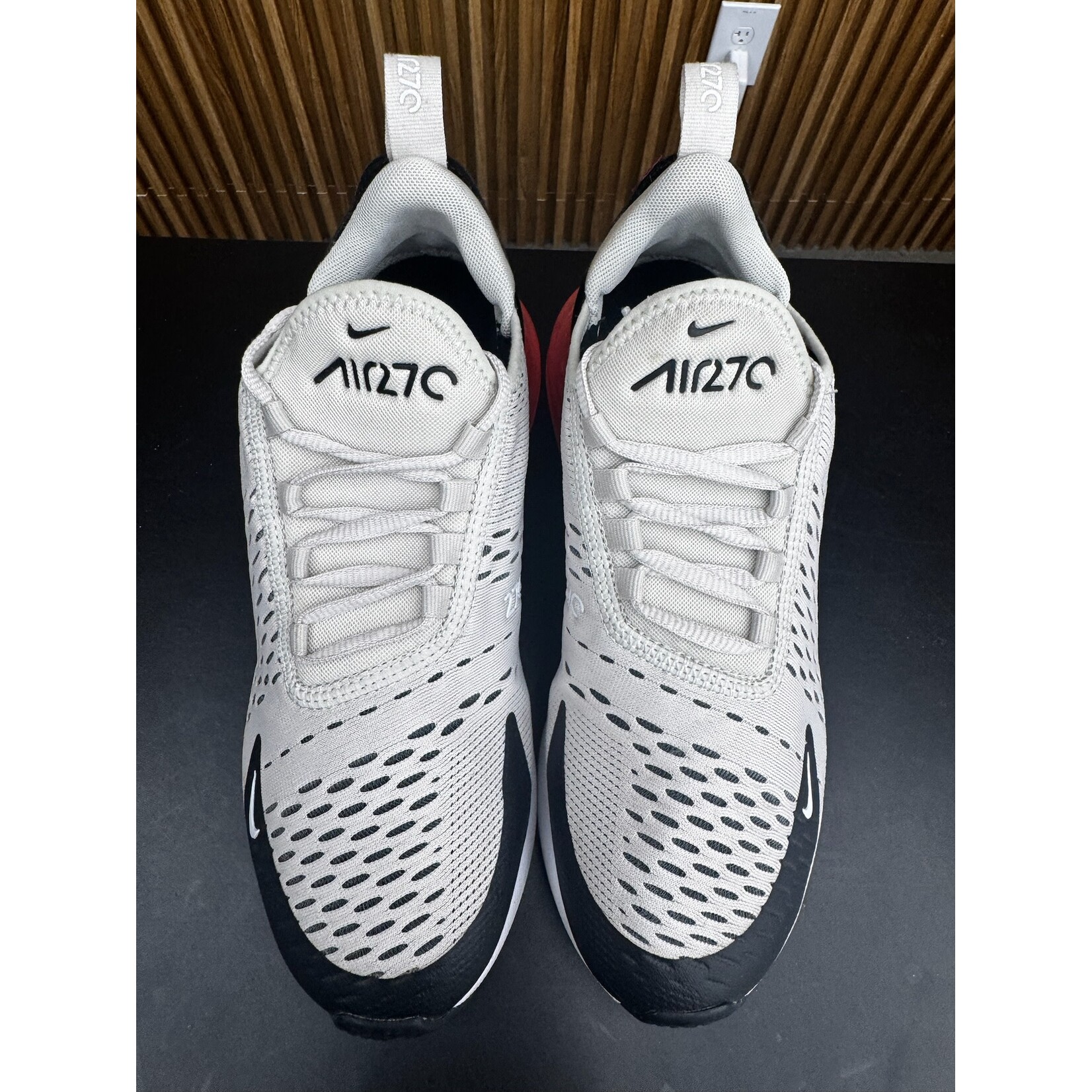 Nike Nike Air Max 270 Light Bone Hot Punch (GS) Size 6Y, PREOWNED NO BOX*