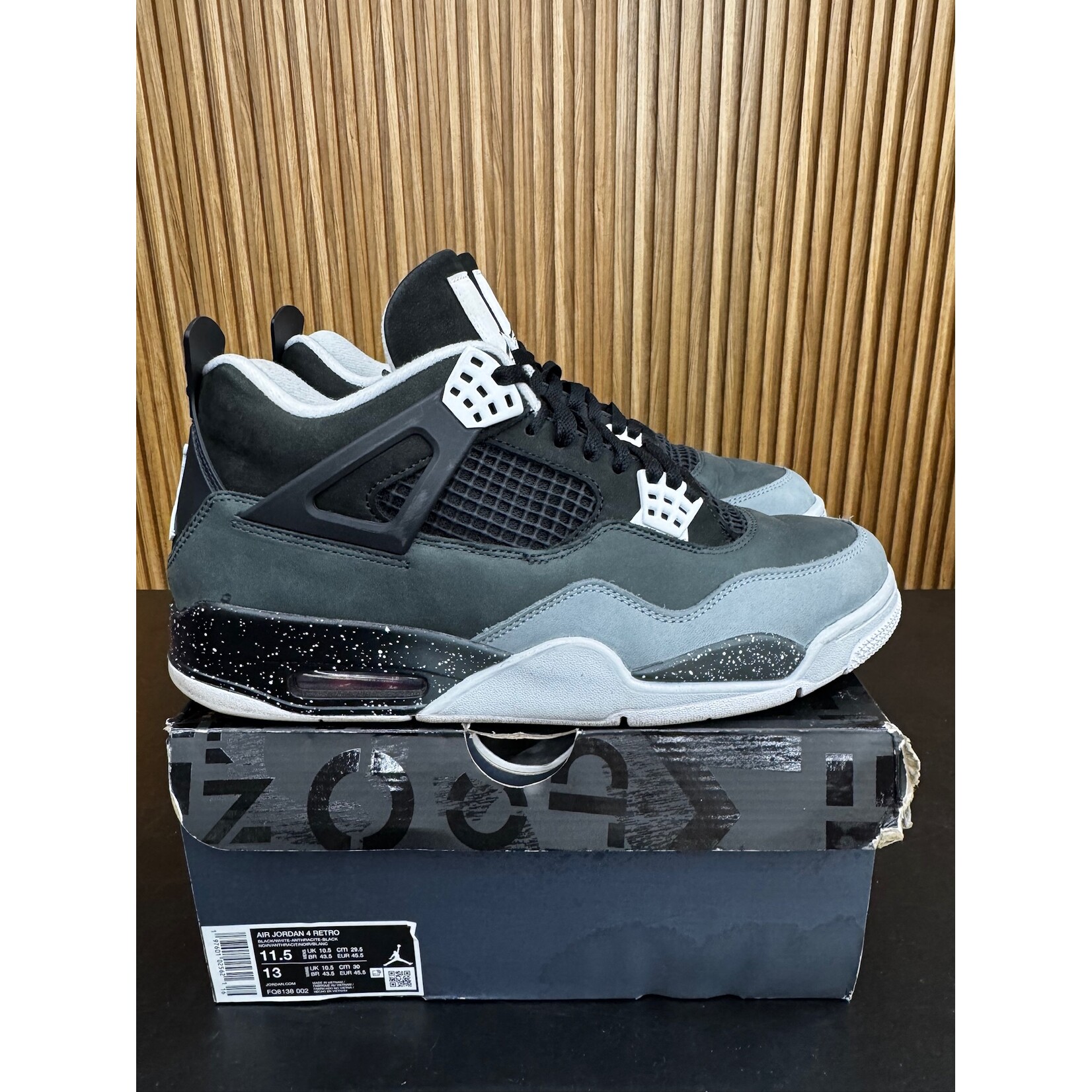 Jordan Jordan 4 Retro Fear (2024) Size 11.5, PREOWNED*