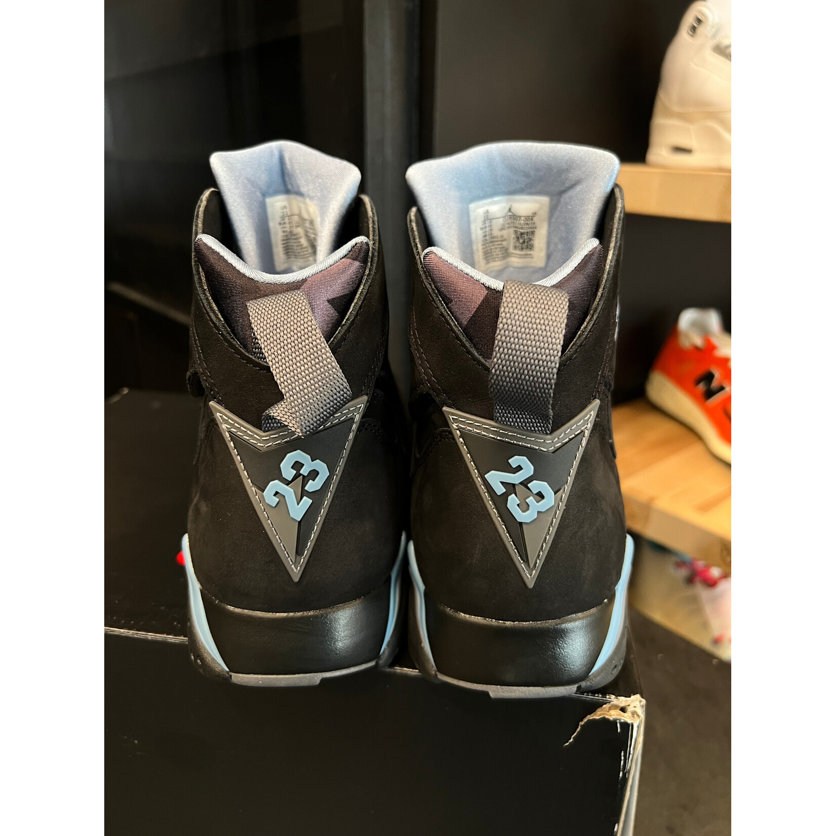 Jordan Jordan 7 Retro Chambray (2023) Size 11, PREOWNED*