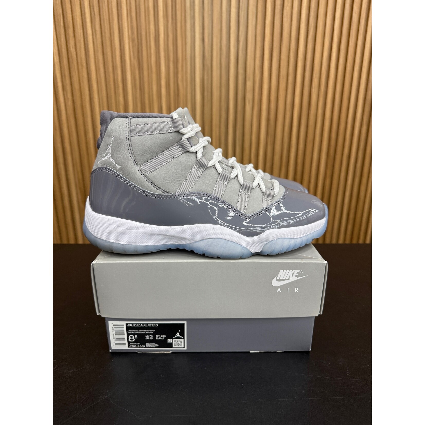 Jordan Jordan 11 Retro Cool Grey (2021) Size 8.5, PREOWNED