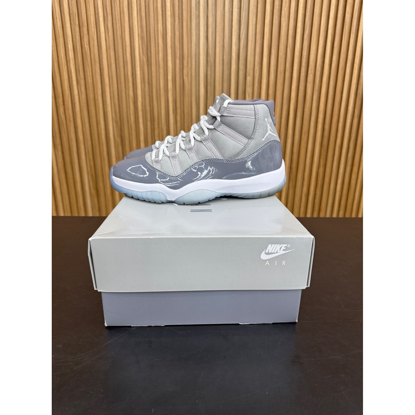 Jordan Jordan 11 Retro Cool Grey (2021) Size 8.5, PREOWNED