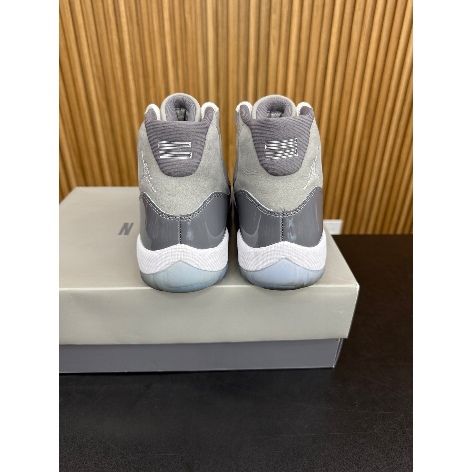 Jordan Jordan 11 Retro Cool Grey (2021) Size 8.5, PREOWNED