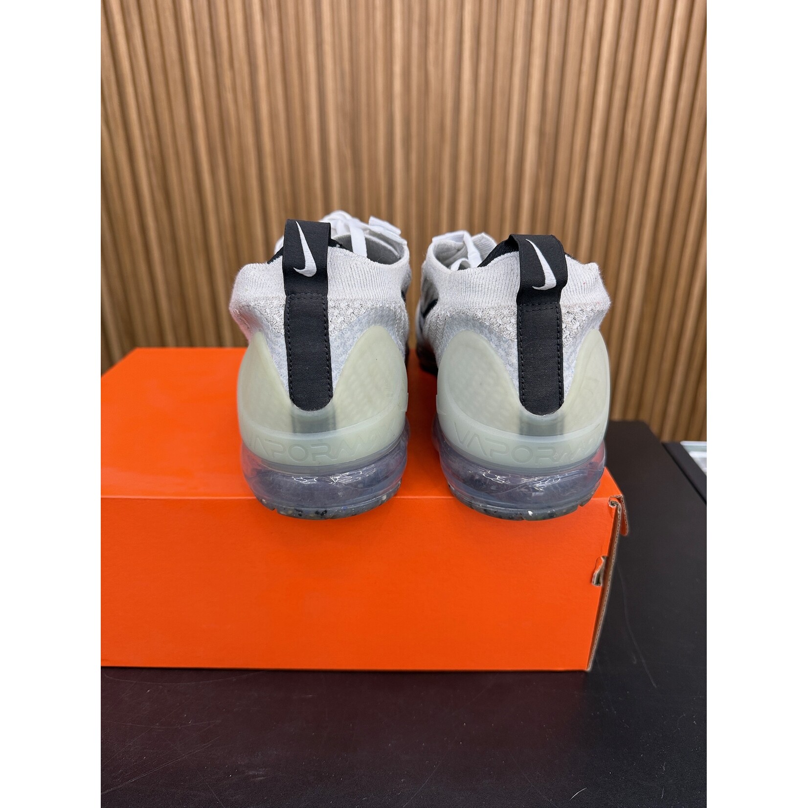 Nike Nike Air VaporMax 2021 FK White Black Metallic Silver Size 12, PREOWNED