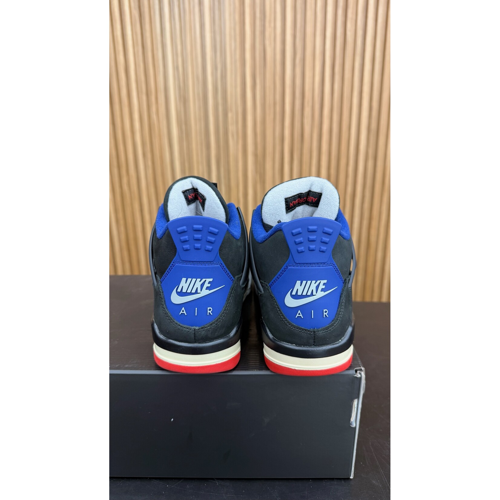 Jordan Jordan 4 Retro Rare Air (GS) Size 6.5Y, PREOWNED