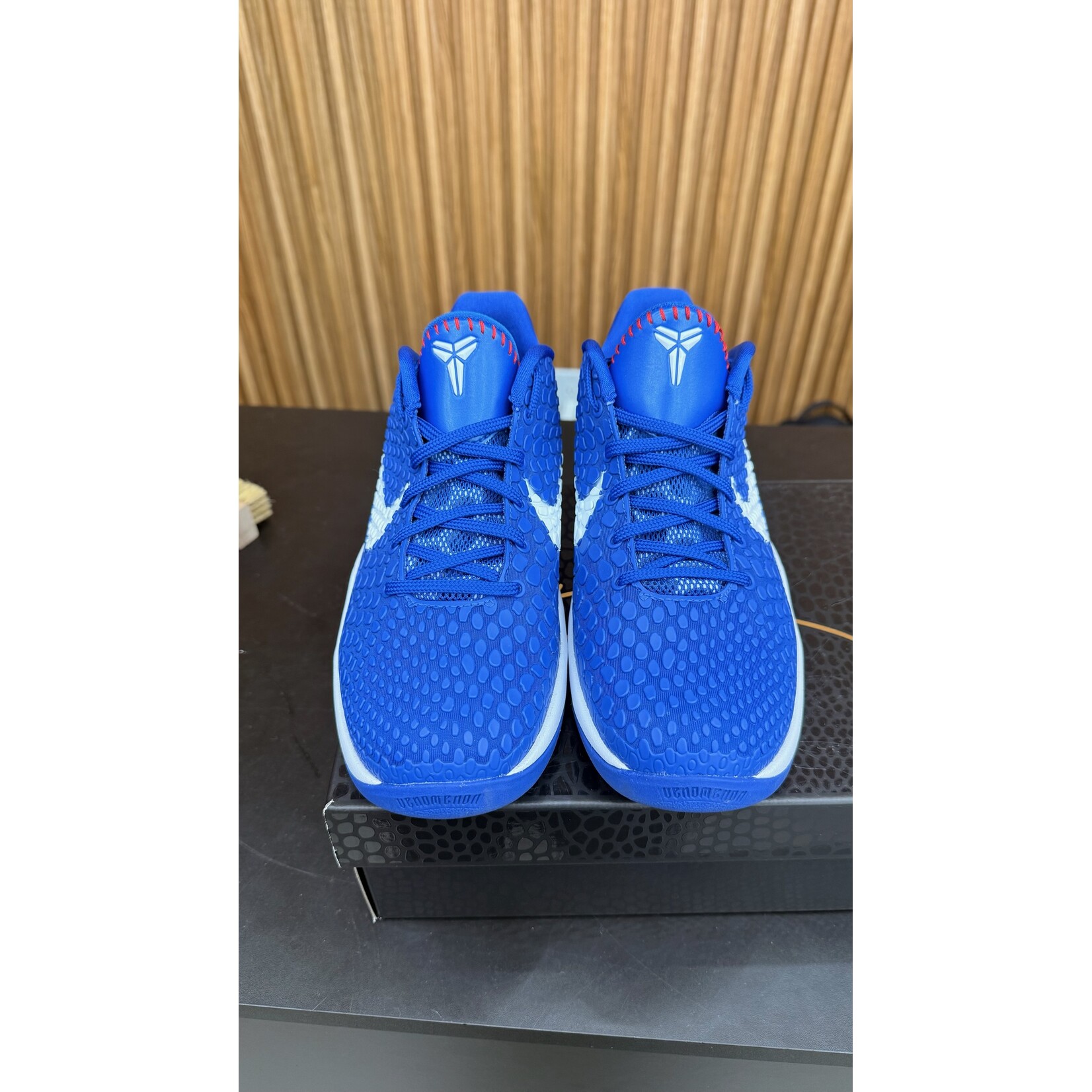 Nike Nike Kobe 6 Dodgers (GS) Size 7, PREOWNED
