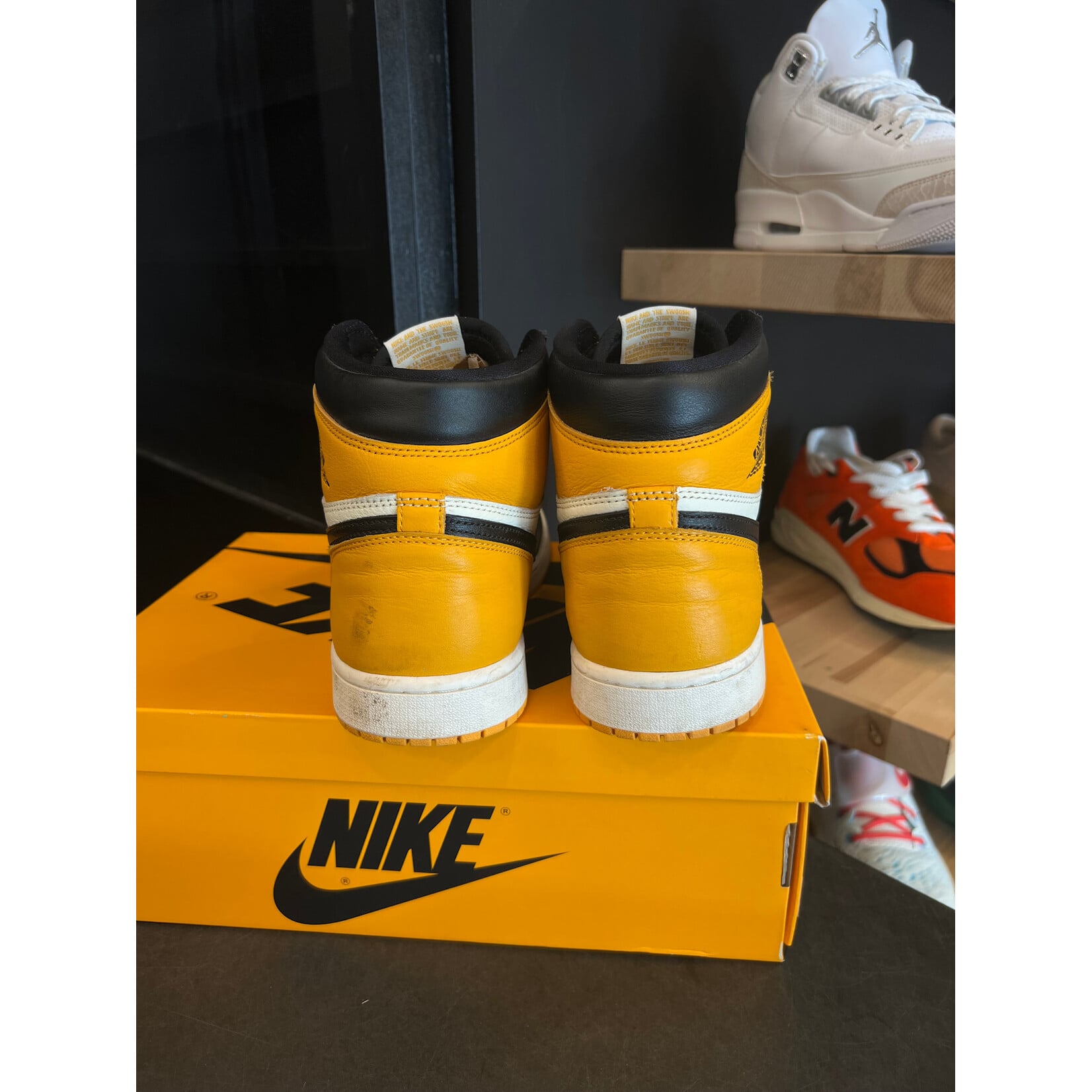 Jordan Jordan 1 Retro High OG Taxi Size 11.5, PREOWNED*