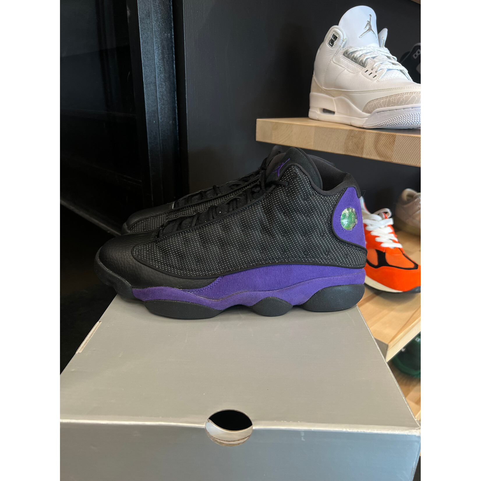 Jordan Jordan 13 Retro Court Purple Size 11.5, PREOWNED*