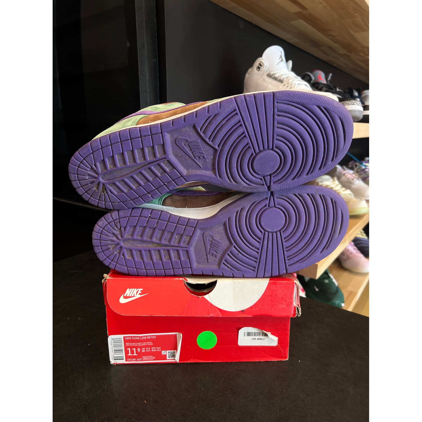 Nike Nike Dunk Low Veneer (2020/2024) Size 11.5, PREOWNED*