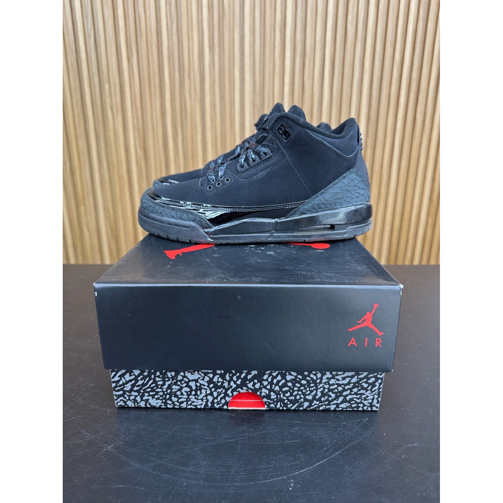 Jordan Jordan 3 Retro Black Cat (2025) (GS) Size 7Y, PREOWNED*