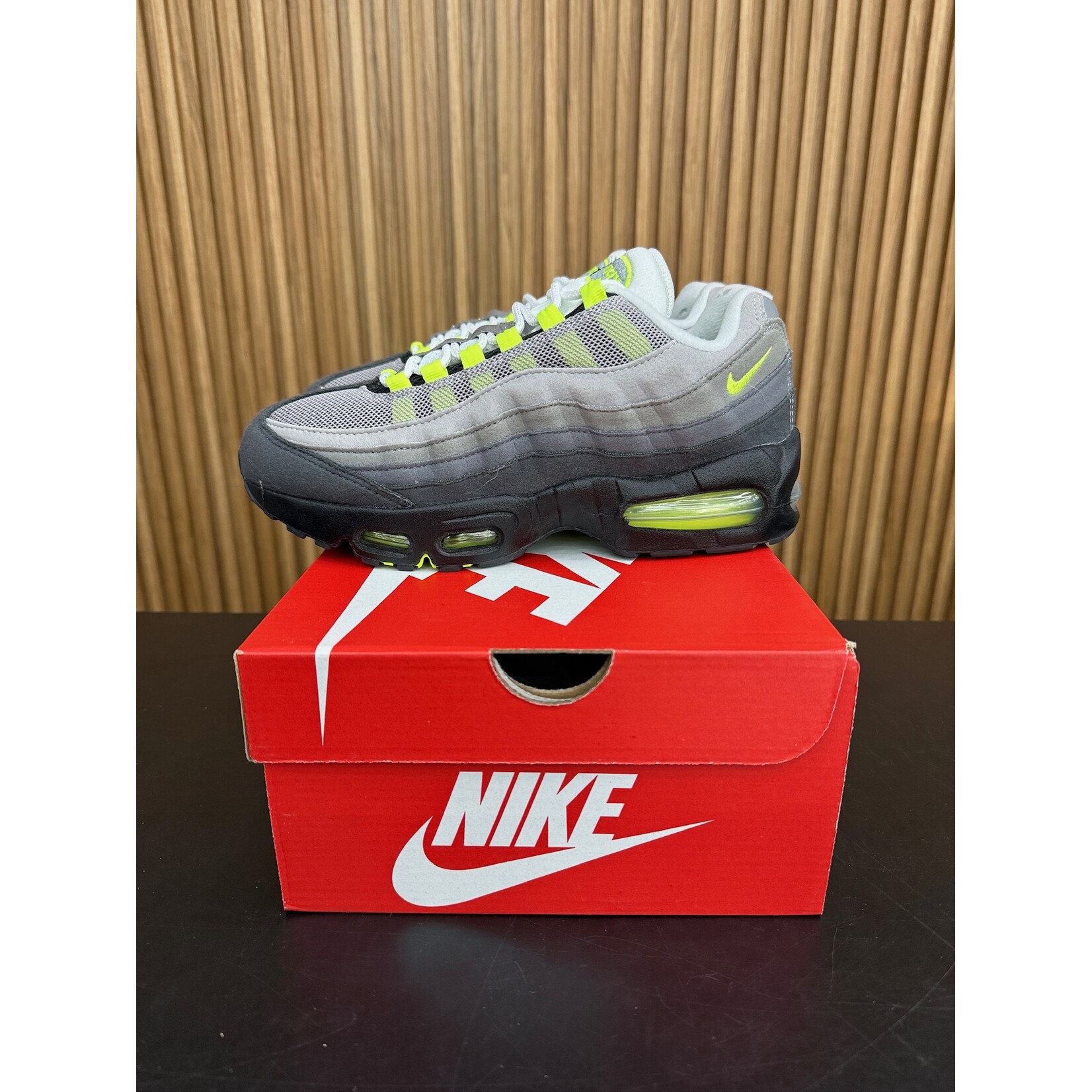 Nike Nike Air Max 95 Big Bubble Neon (2026) (GS) Size 6.5Y, PREOWNED*