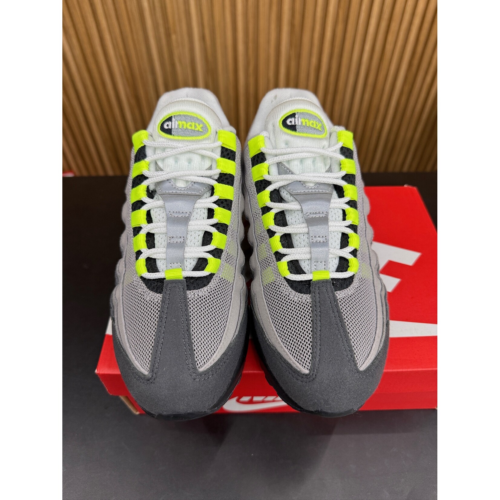 Nike Nike Air Max 95 Big Bubble Neon (2026) (GS) Size 6.5Y, PREOWNED*