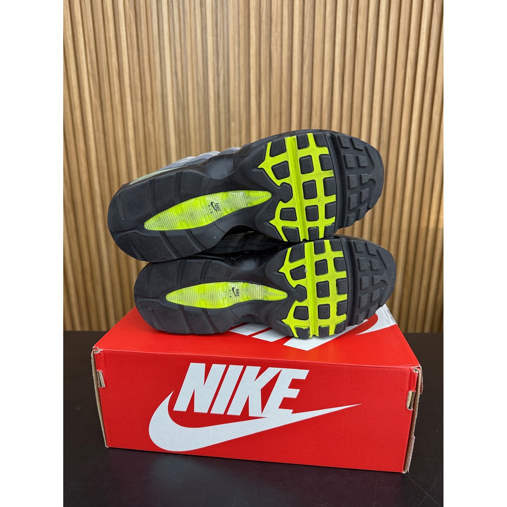 Nike Nike Air Max 95 Big Bubble Neon (2026) (GS) Size 6.5Y, PREOWNED*