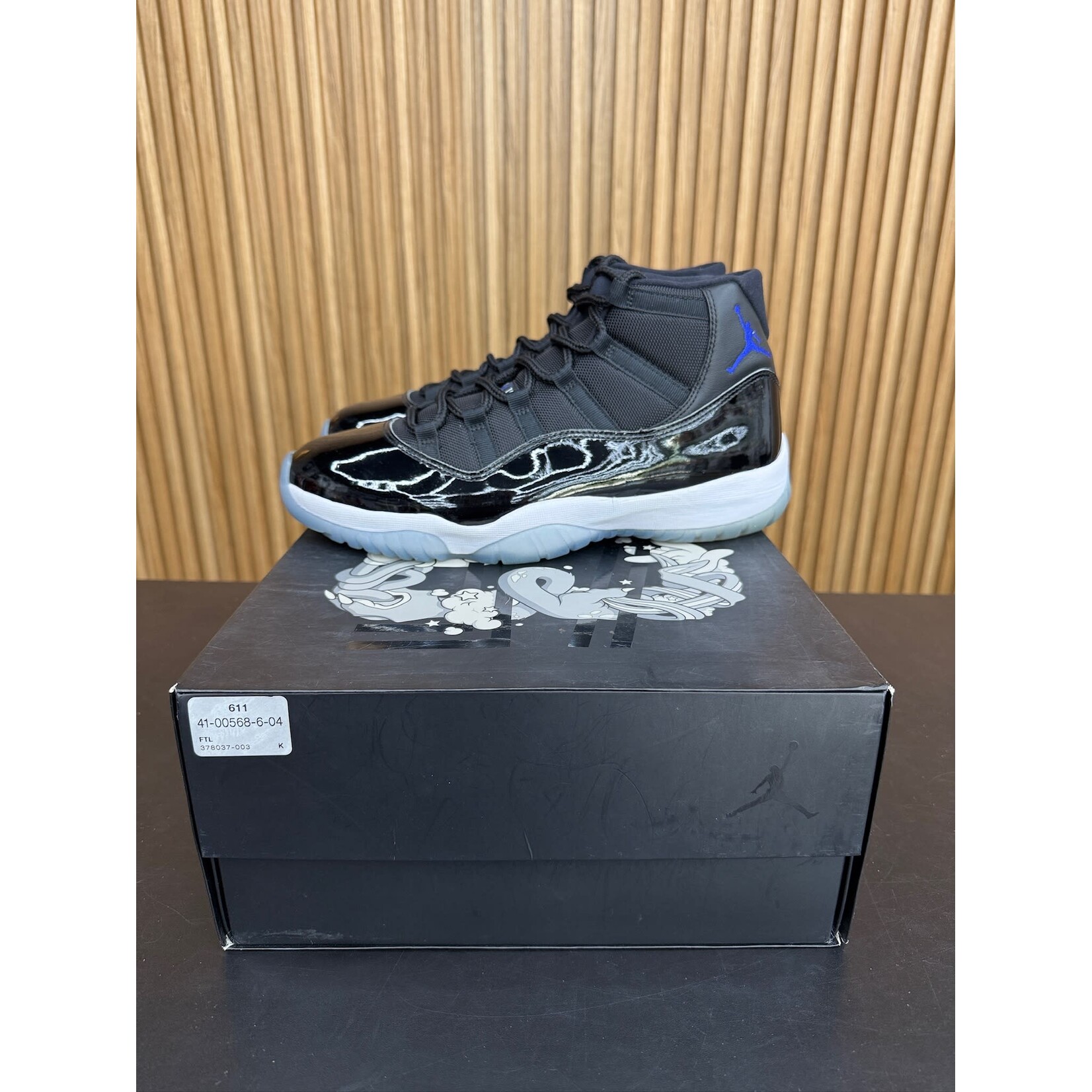 Jordan Jordan 11 Retro Space Jam (2016) Size 10.5, PREOWNED*