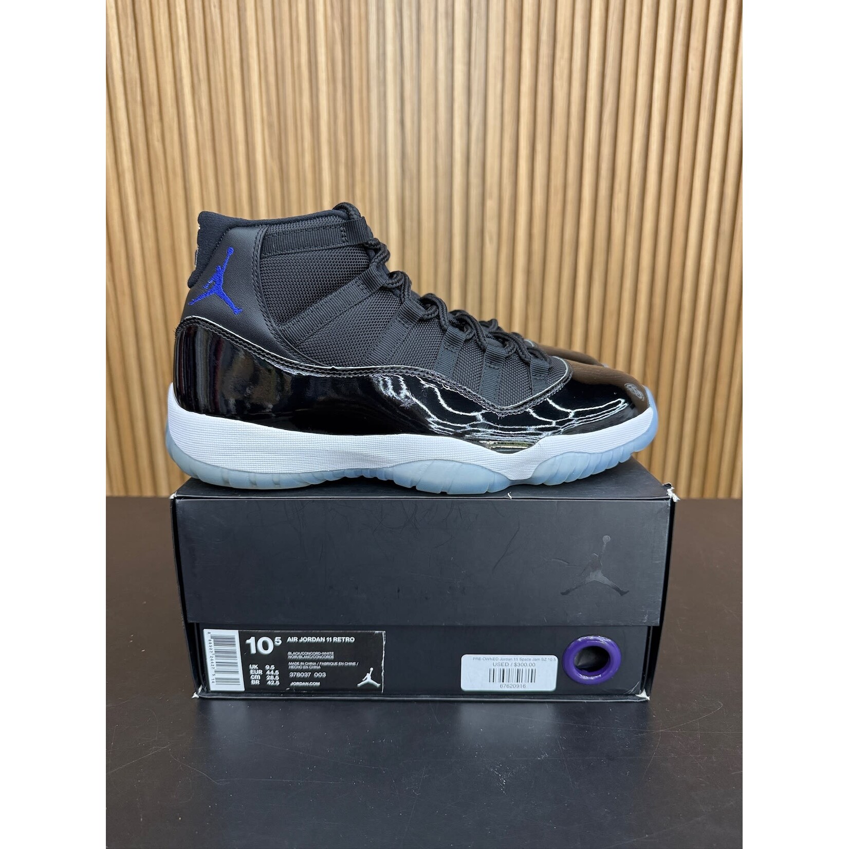 Jordan Jordan 11 Retro Space Jam (2016) Size 10.5, PREOWNED*