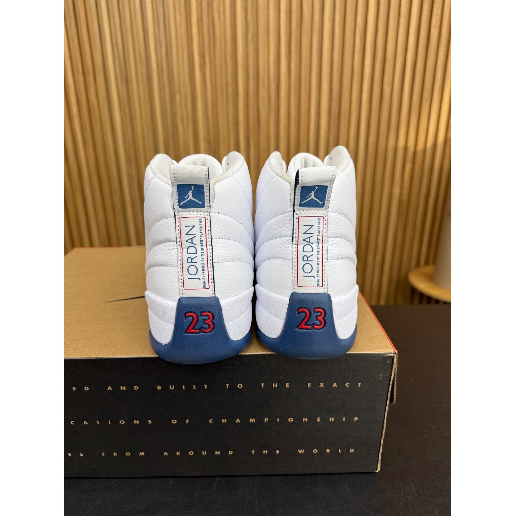 Jordan Jordan 12 Retro French Blue (2025) Size 9.5, PREOWNED*