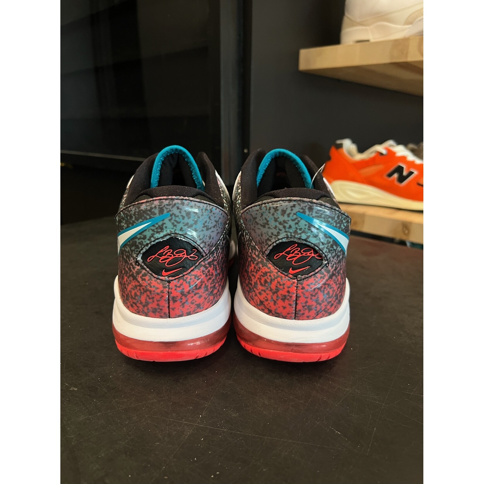 Nike Nike LeBron 8 V/2 Low Miami Nights Size 12.5, DS BRAND NEW NO BOX*