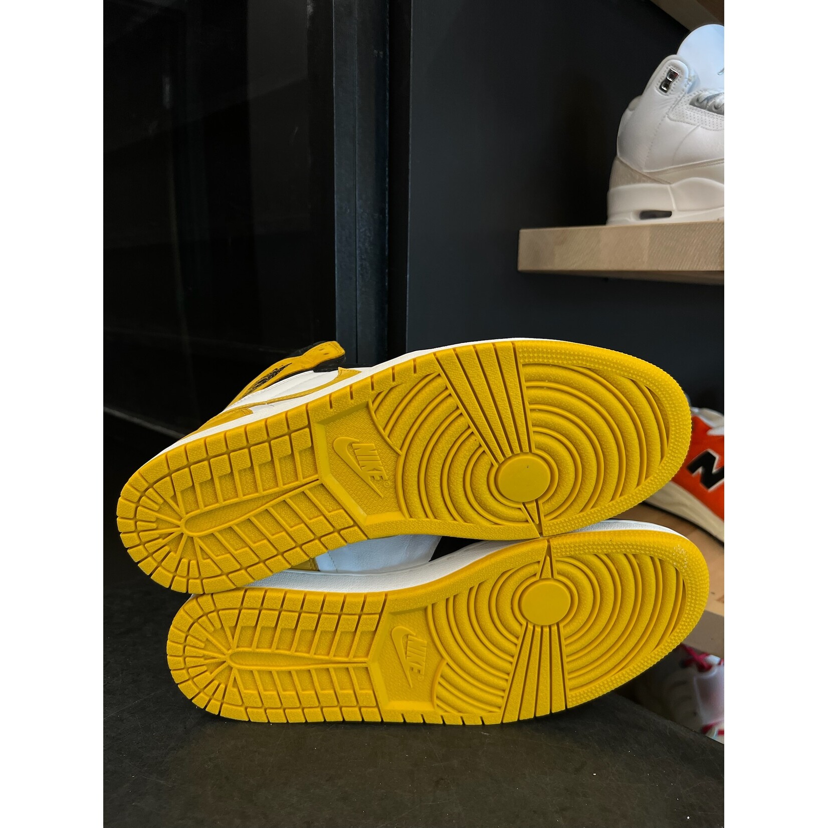 Jordan Jordan 1 Retro High Yellow Ochre Size 12, DS BRAND NEW NO BOX*