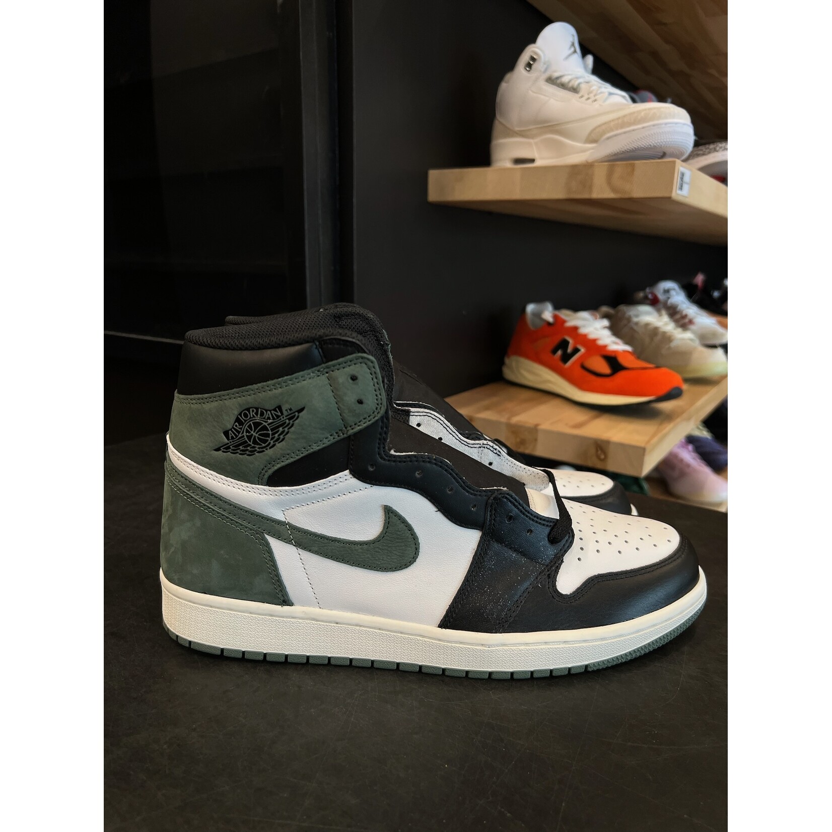 Jordan Jordan 1 Retro High Clay Green Size 12, DS BRAND NEW NO BOX*