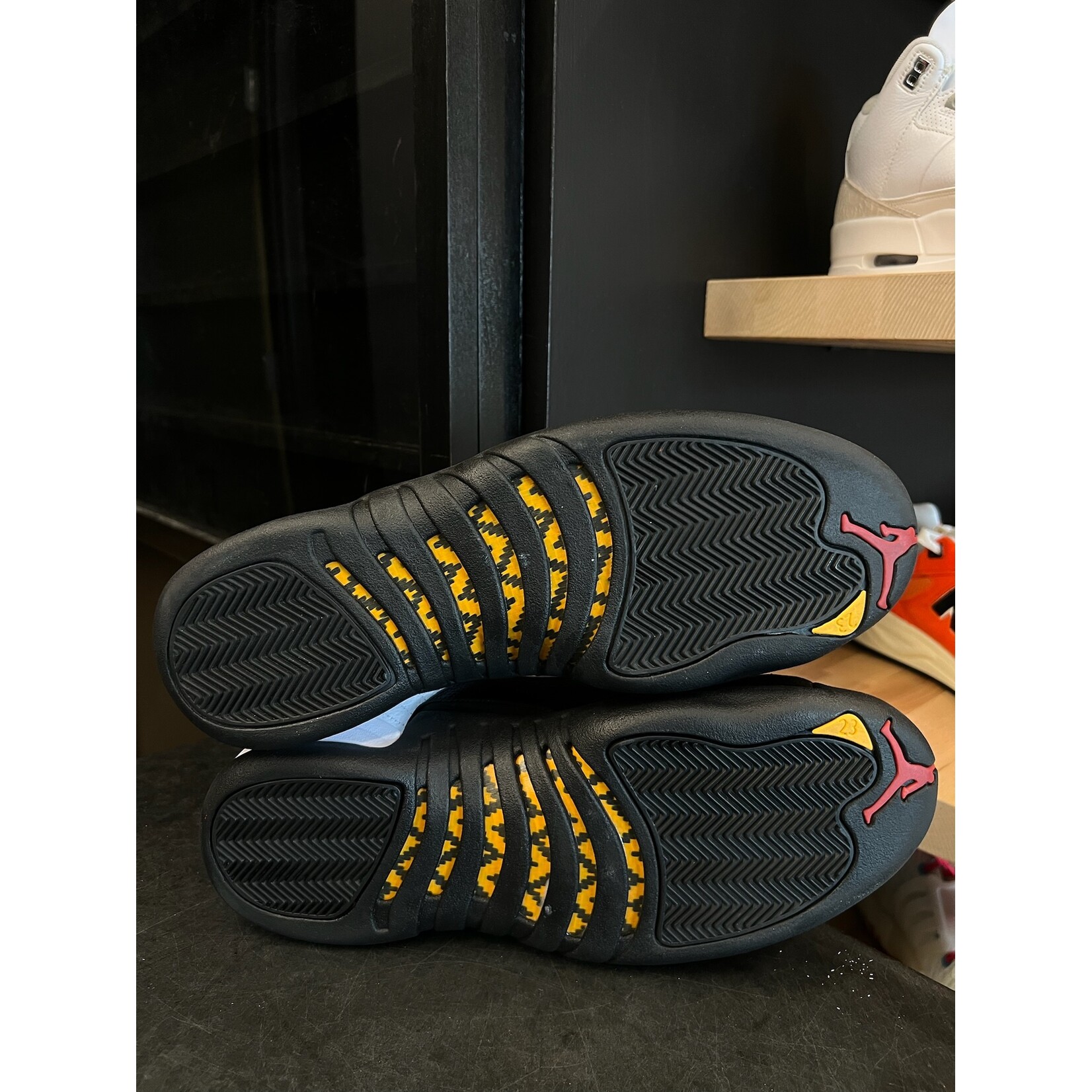 Jordan Jordan 12 Retro Taxi (2013) Size 12, PREOWNED NO BOX*