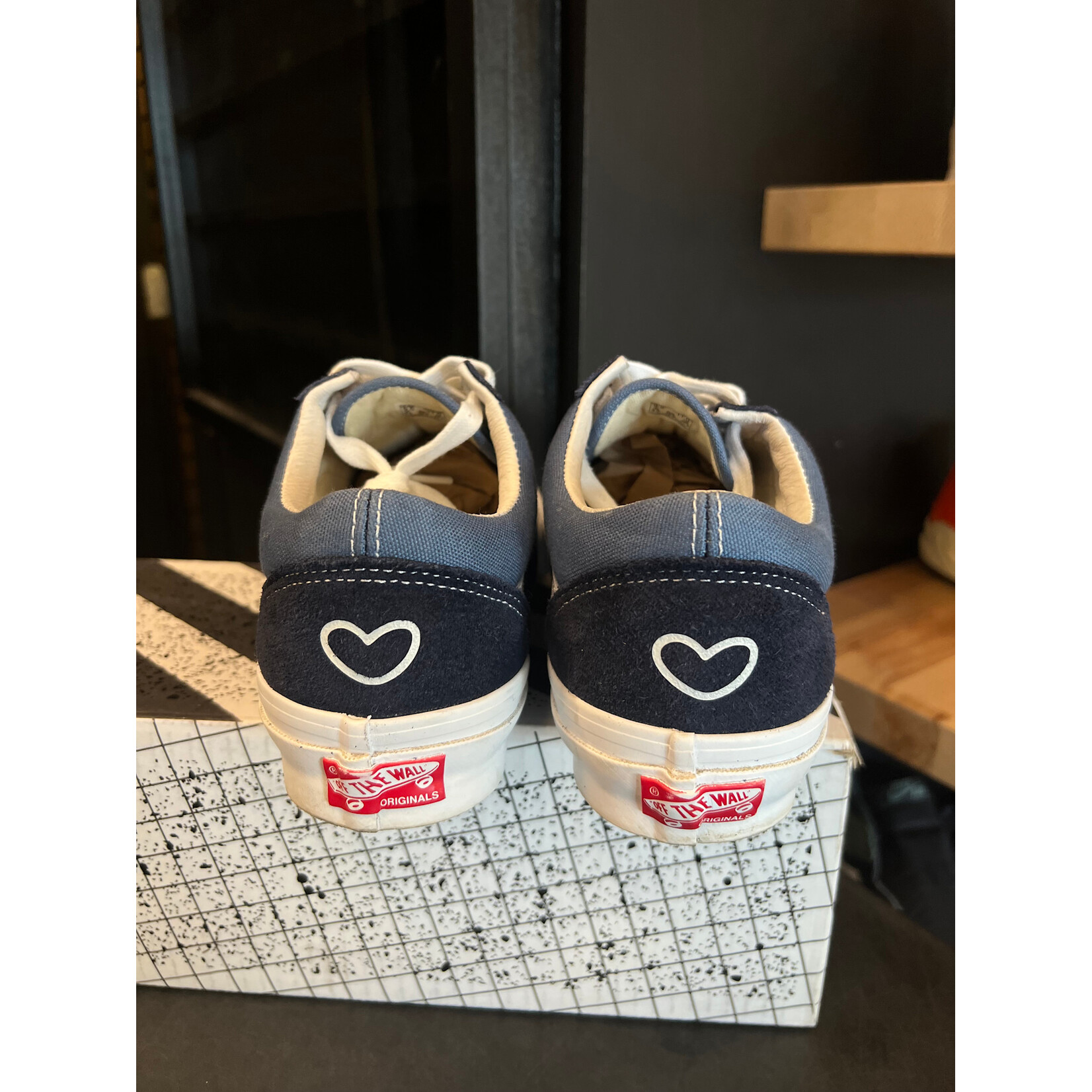 Vans Vans Vault UA OG Old Skool LX Navy Lefty's Lounge Size 9.5, PREOWNED