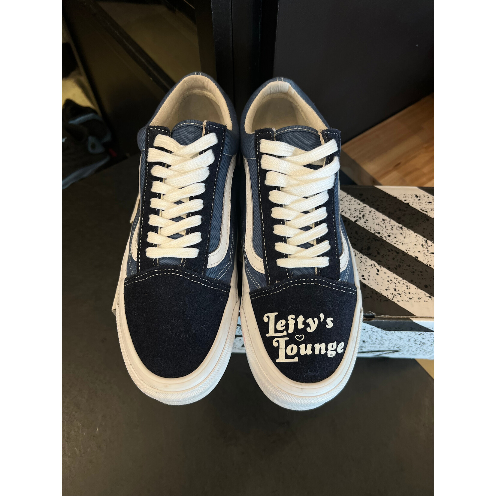 Vans Vans Vault UA OG Old Skool LX Navy Lefty's Lounge Size 9.5, PREOWNED