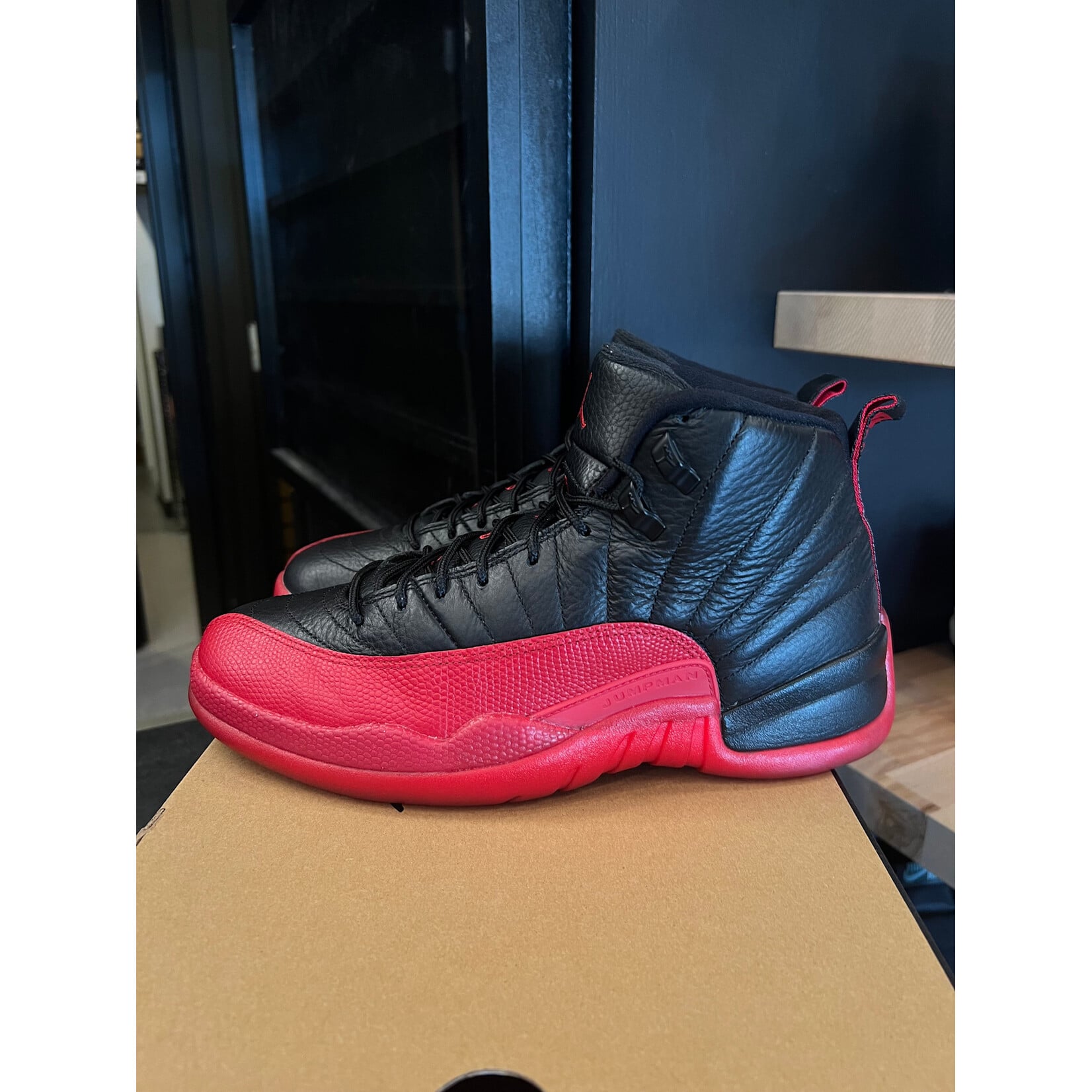 Jordan Jordan 12 Retro Flu Game (2016) Size 9, PREOWNED*