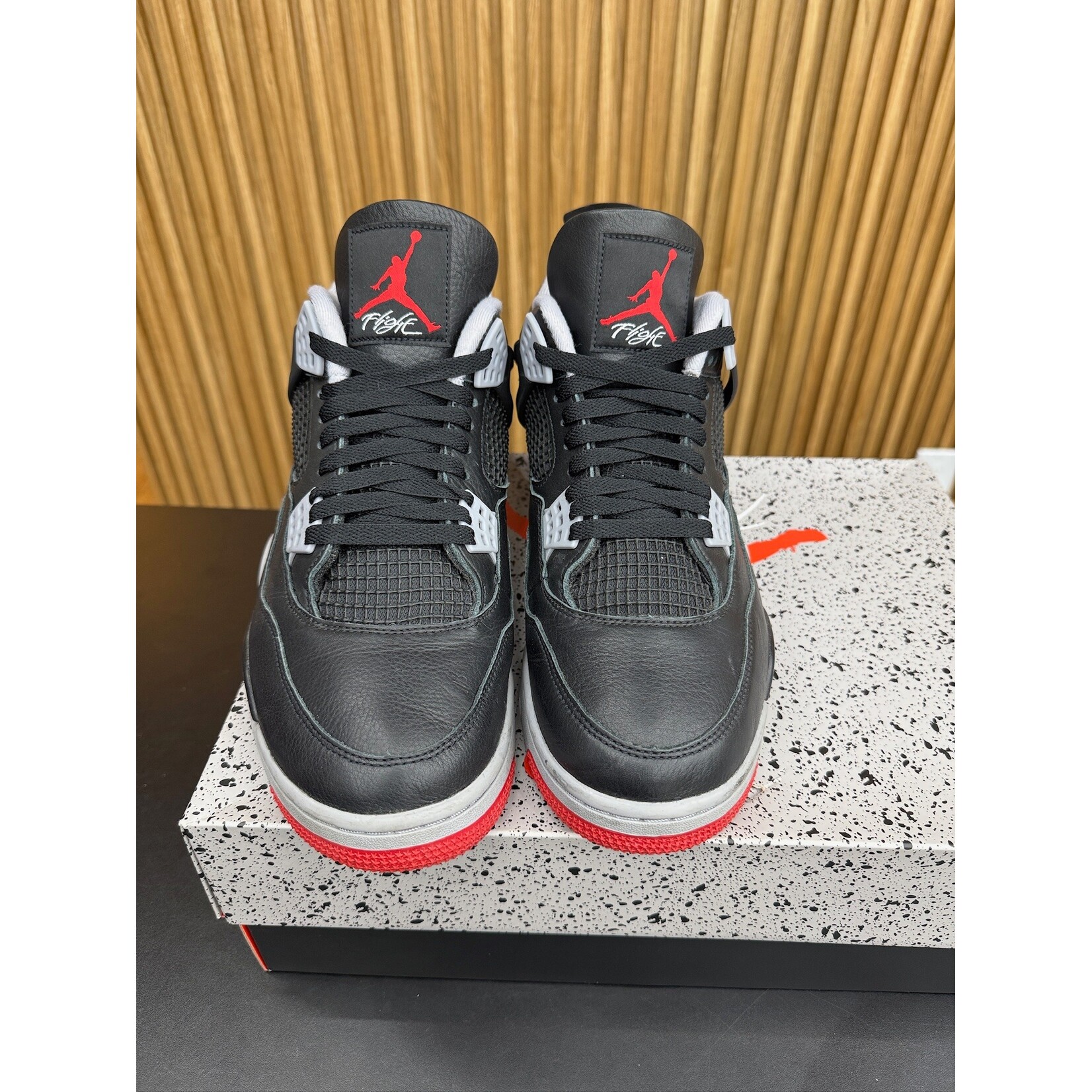 Jordan Jordan 4 Retro Bred Reimagined Size 12, PREOWNED*