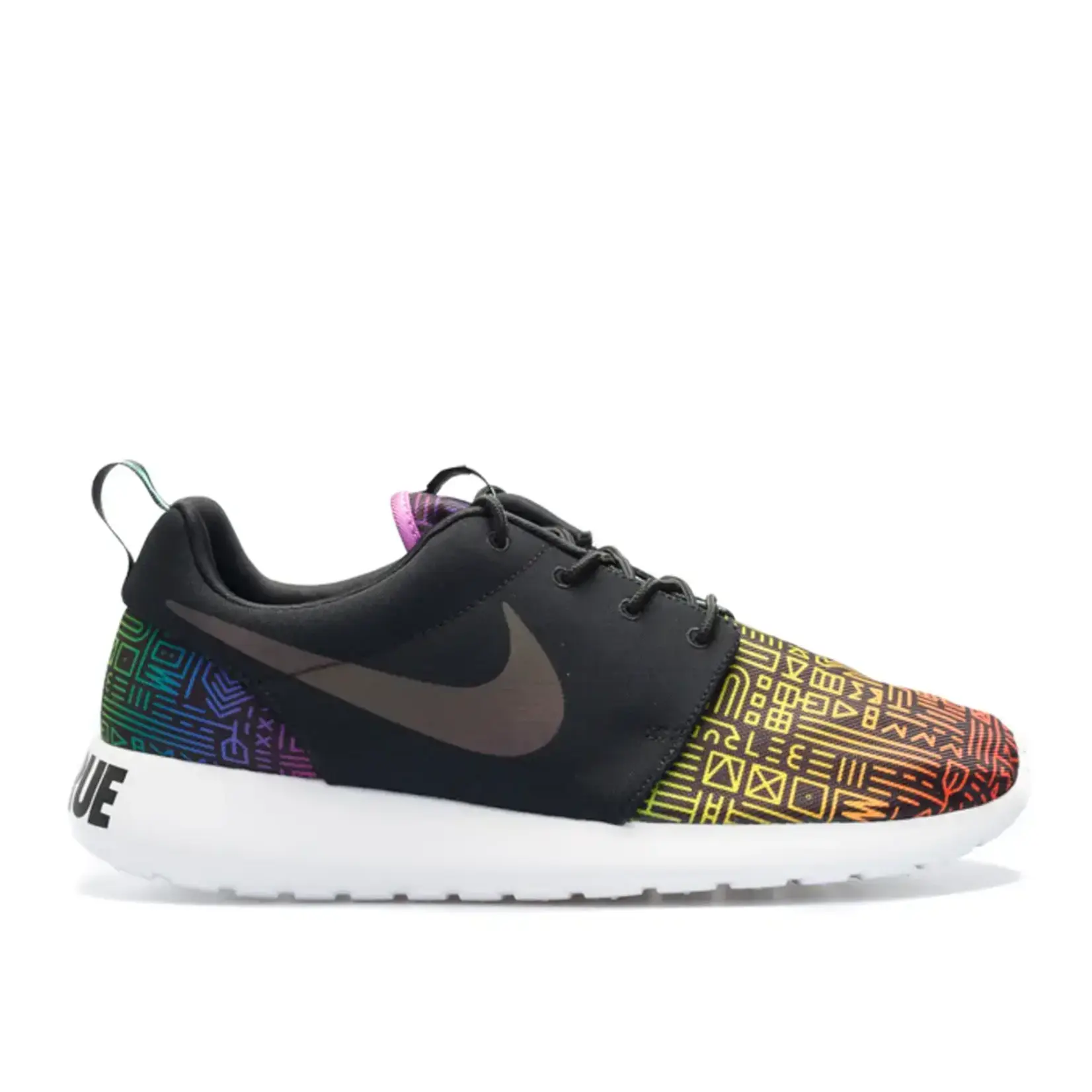 Nike Nike Roshe Run Be True Size 7, DS BRAND NEW